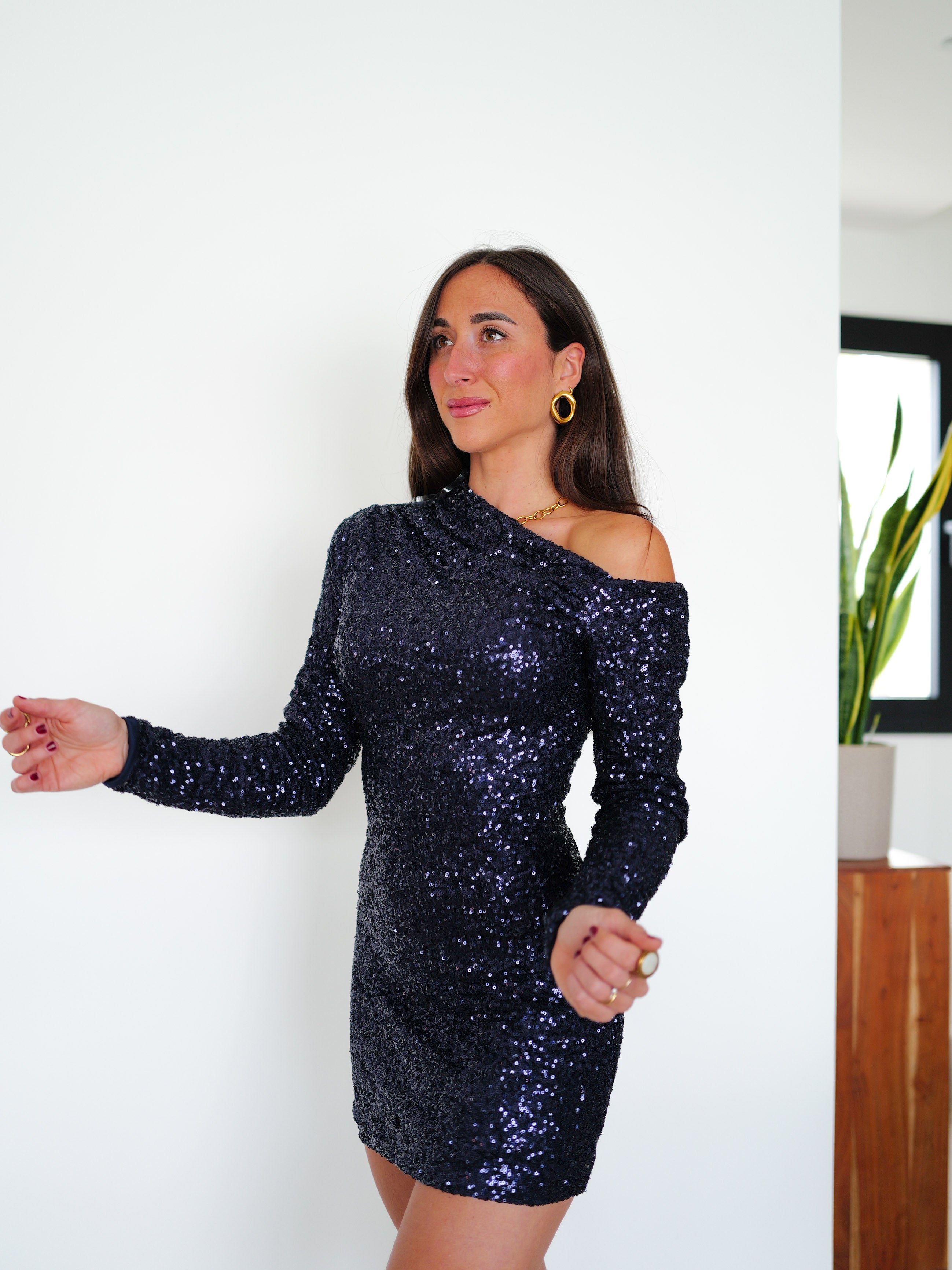 Miniabito asimmetrico glitterato color navy