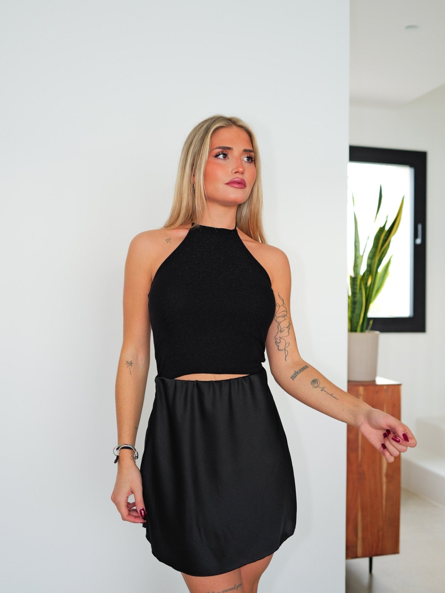 Gonna mini in raso nero - Sorellas The Brand Barcelona S.L