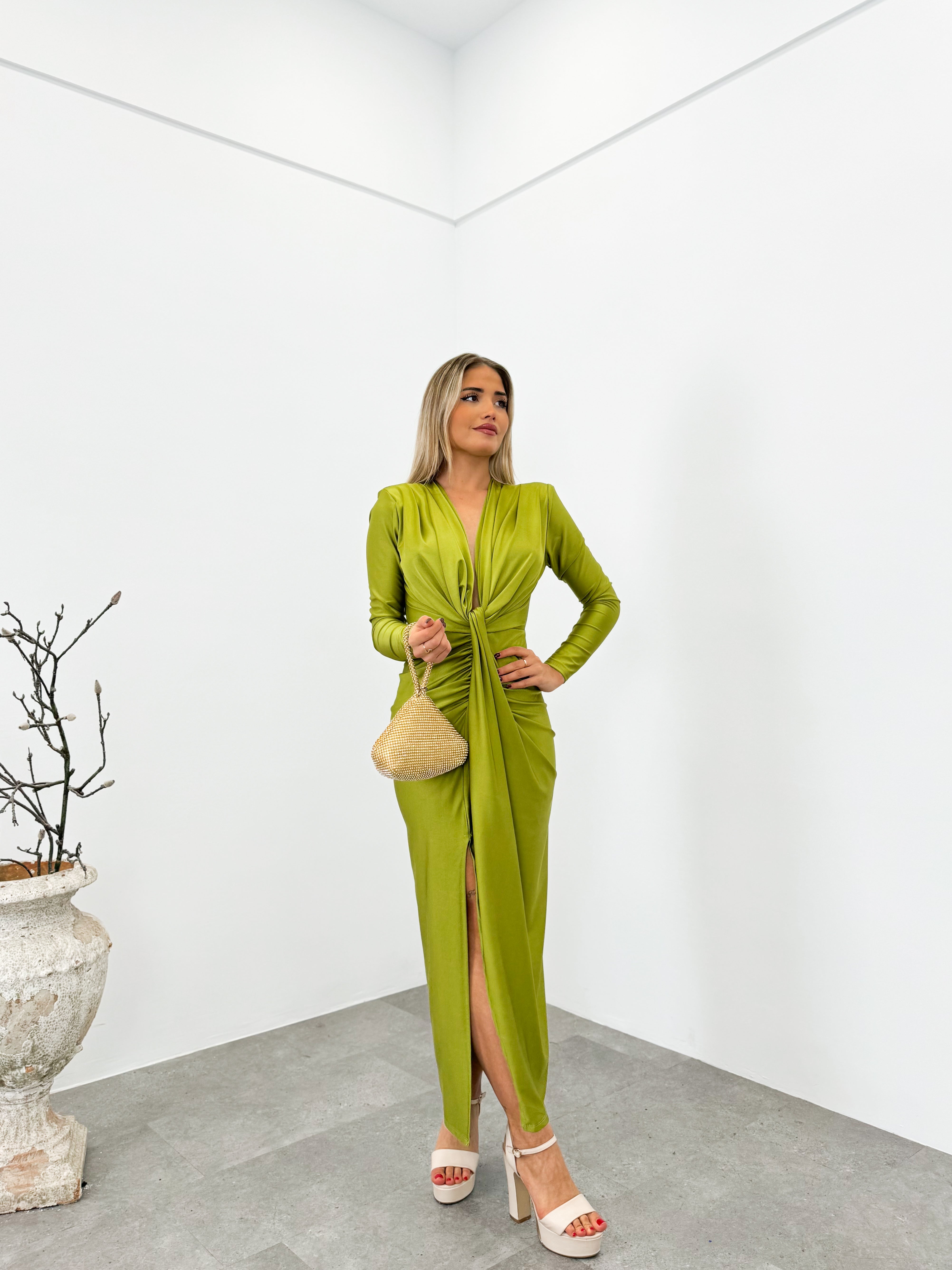 Robe à manches nouées olive