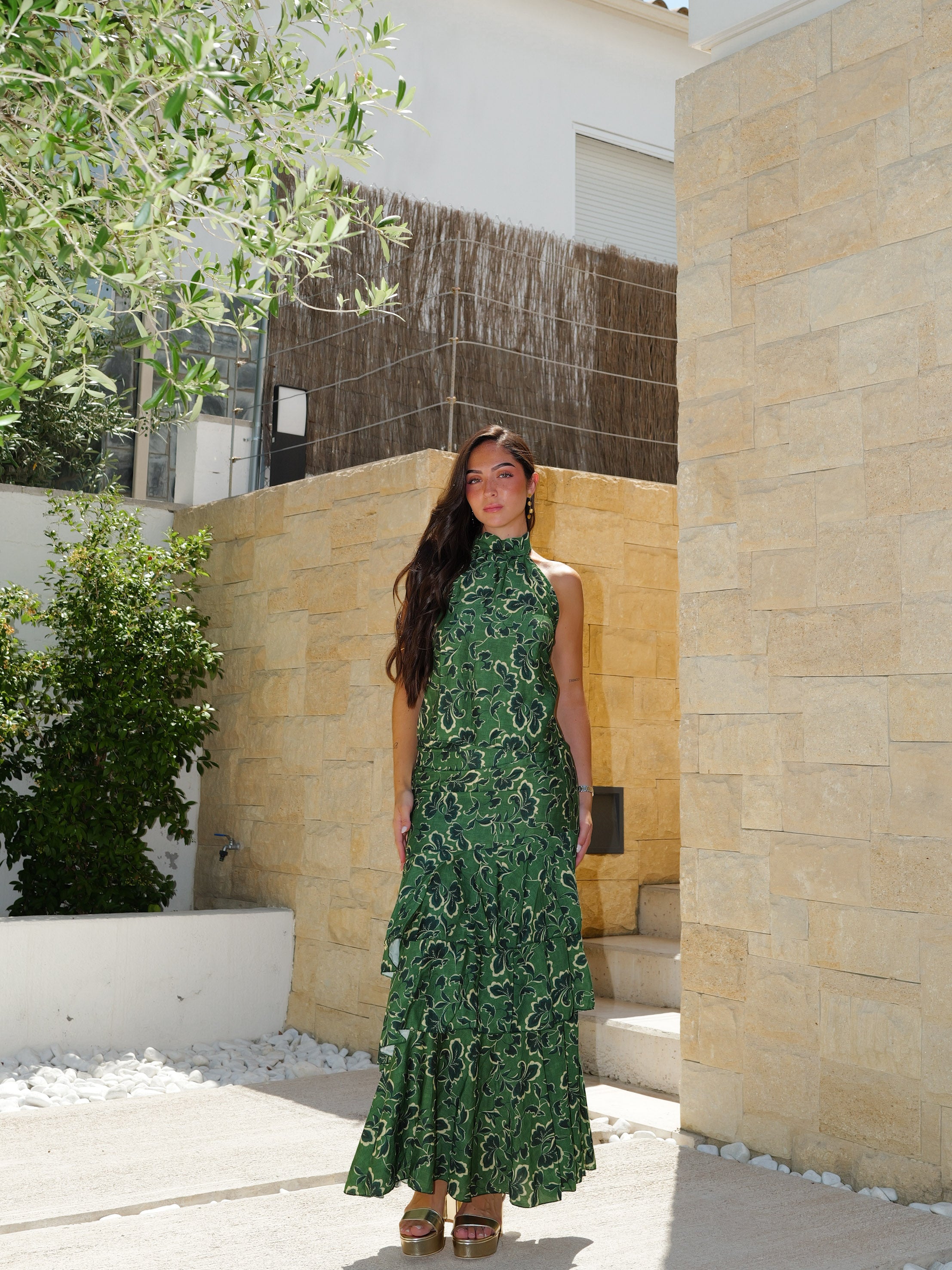Conjunto halter estampado volantes verde