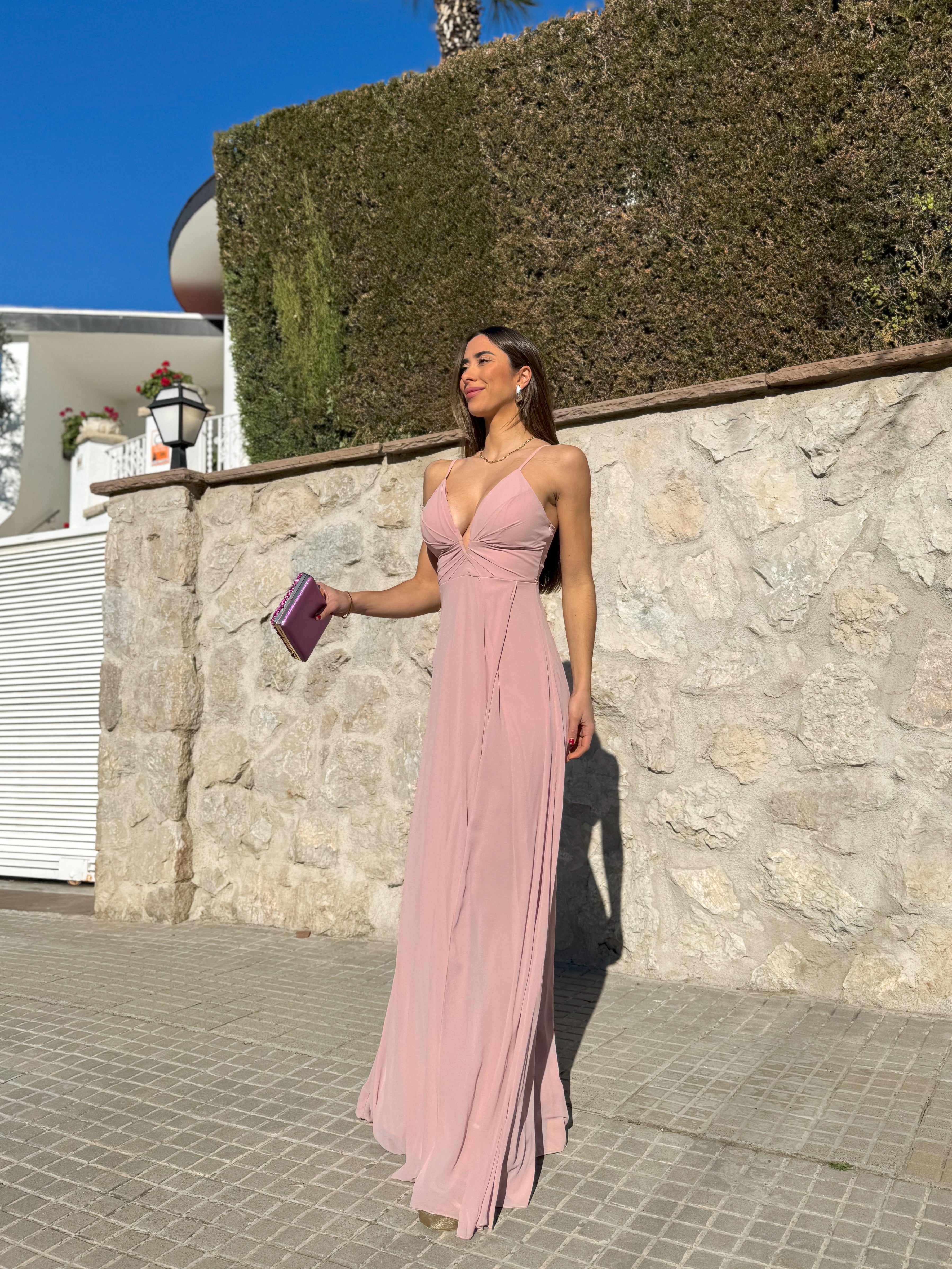 Vestido crepe pico rosado