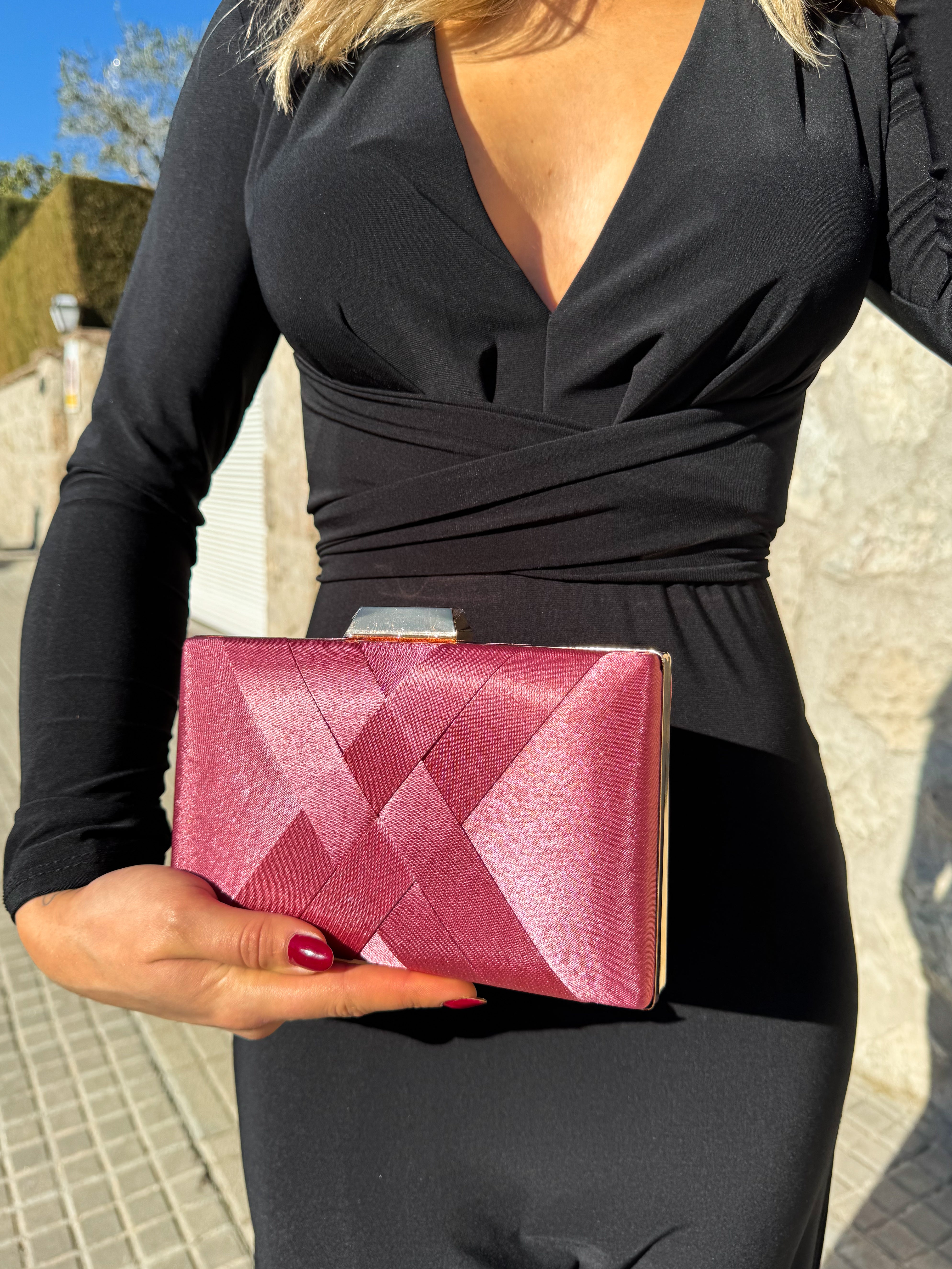 Clutch satinado colorete