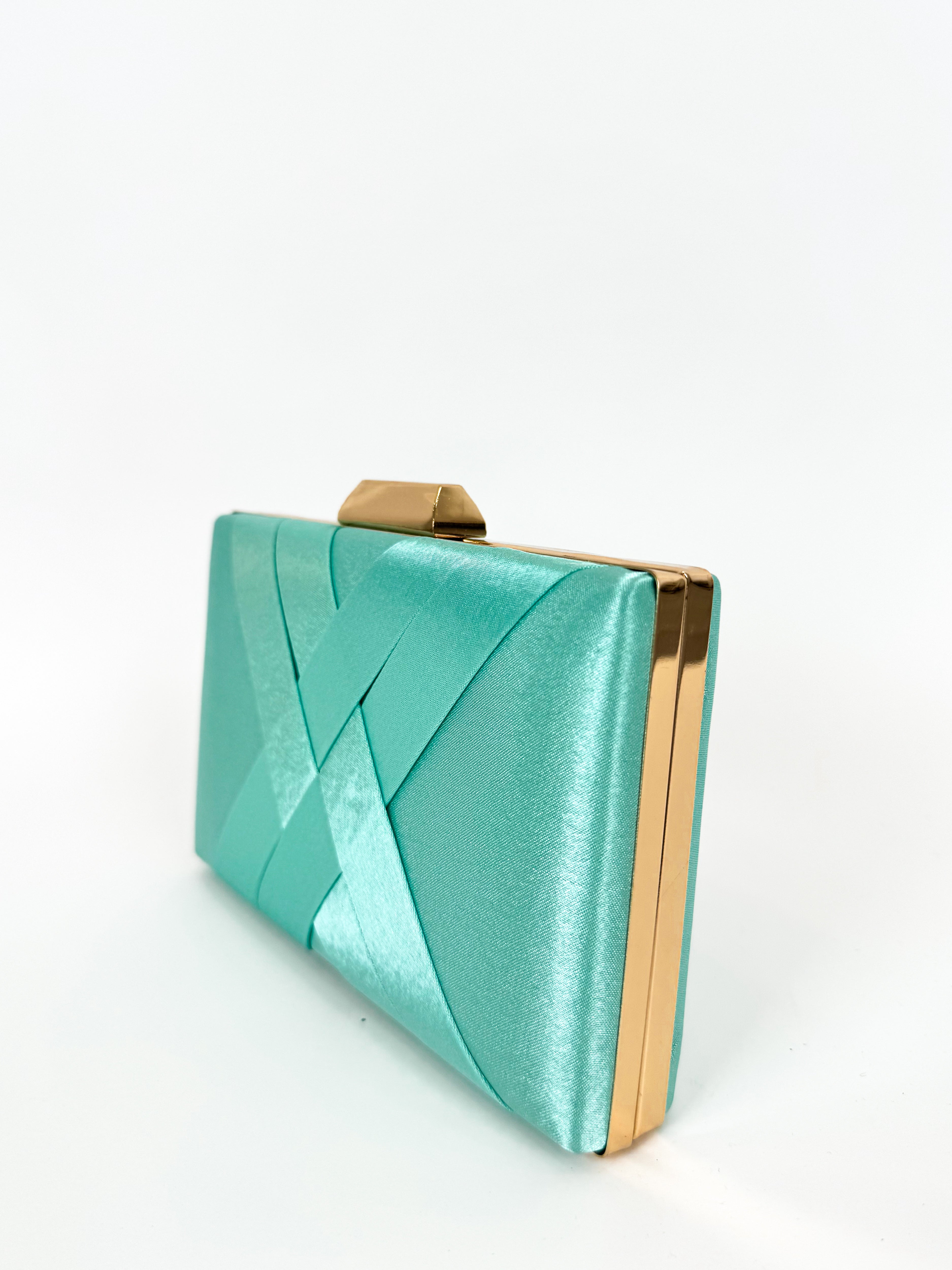 Clutch satinado verde turquesa