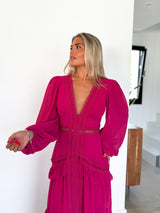 Vestido pico bordado fucsia