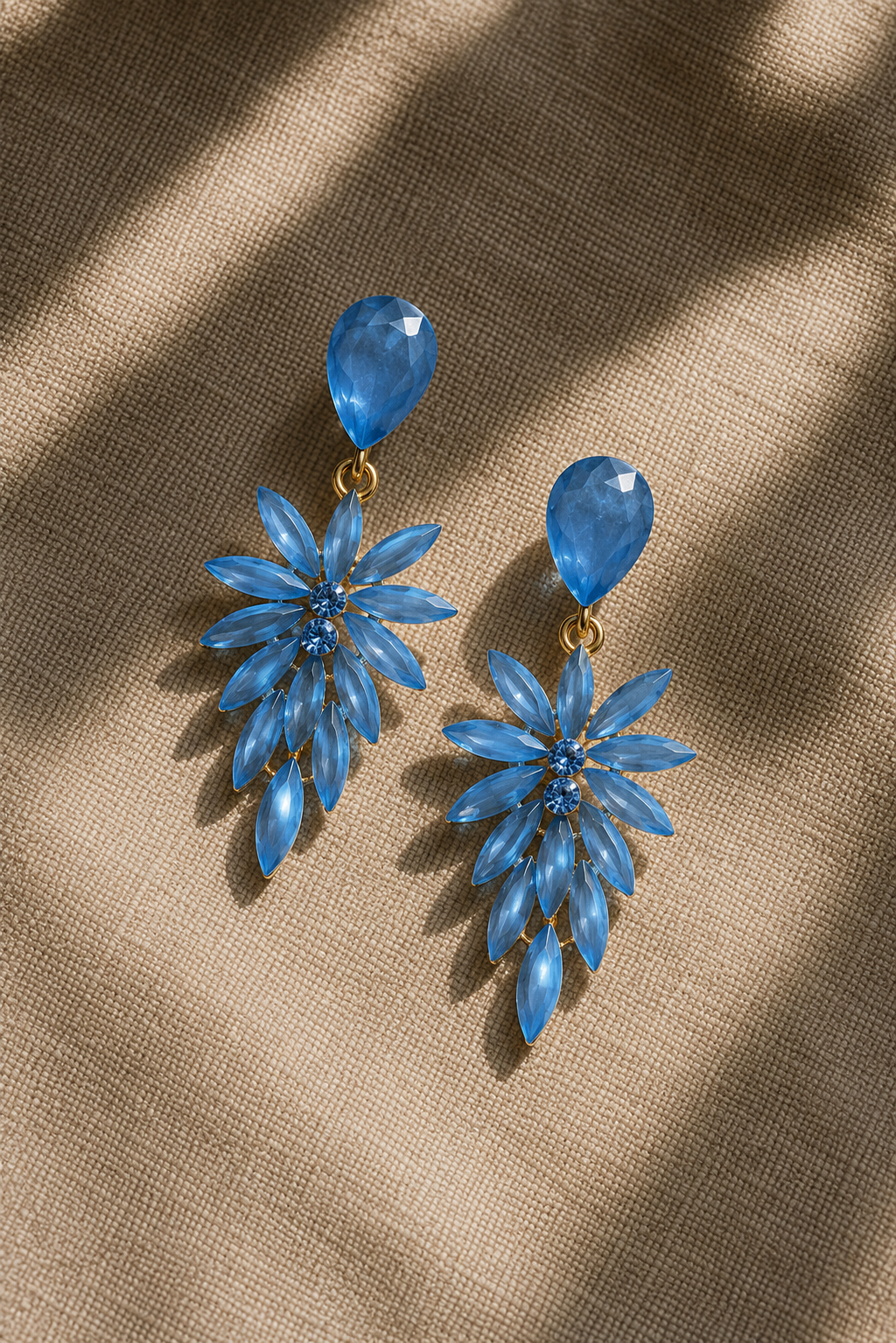 Pendientes hoja brillantes azul