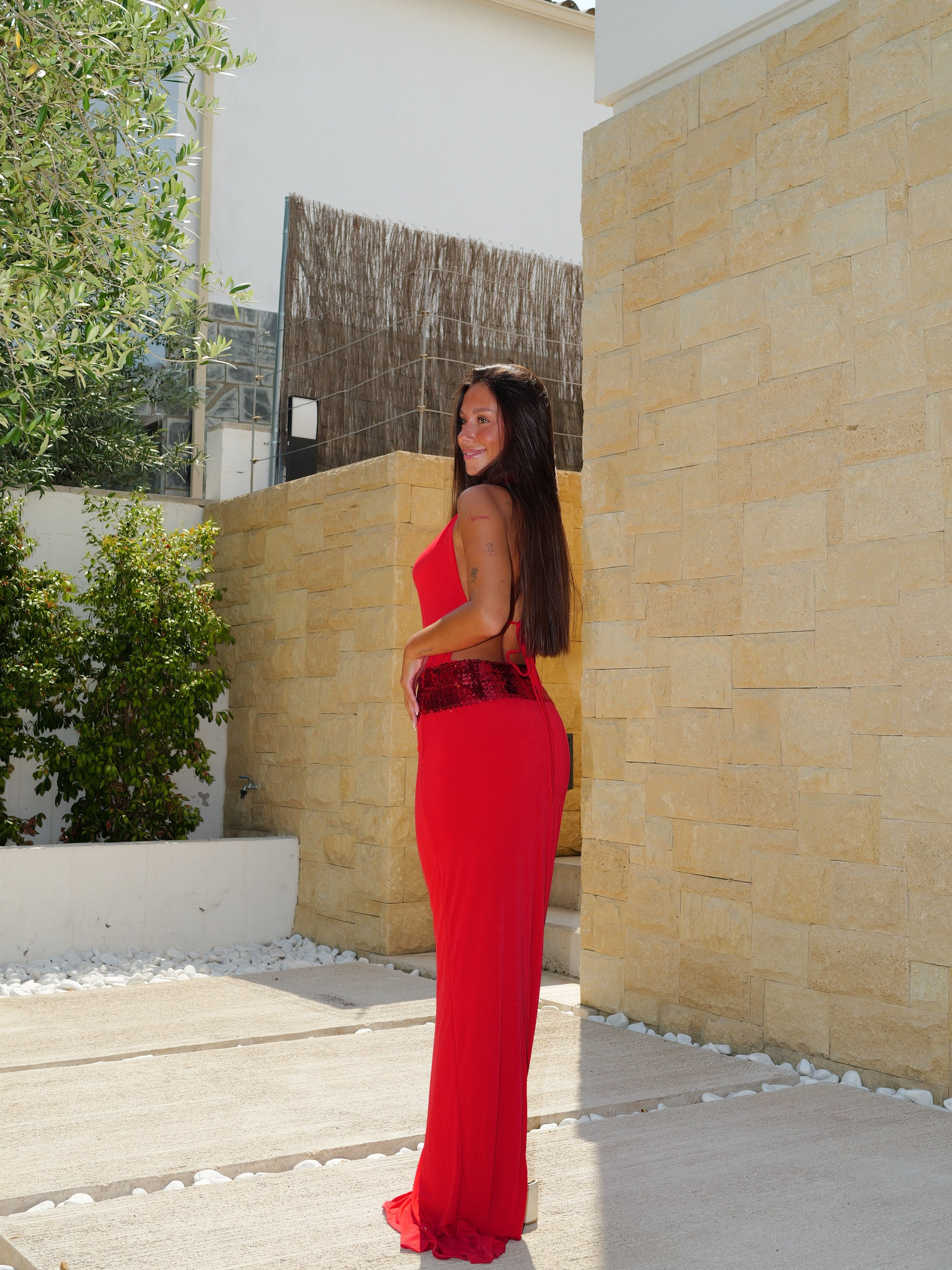 Vestido largo cascada glitter rojo