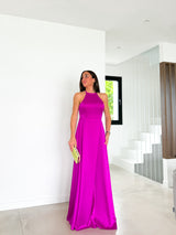 Vestido halter raso amarena