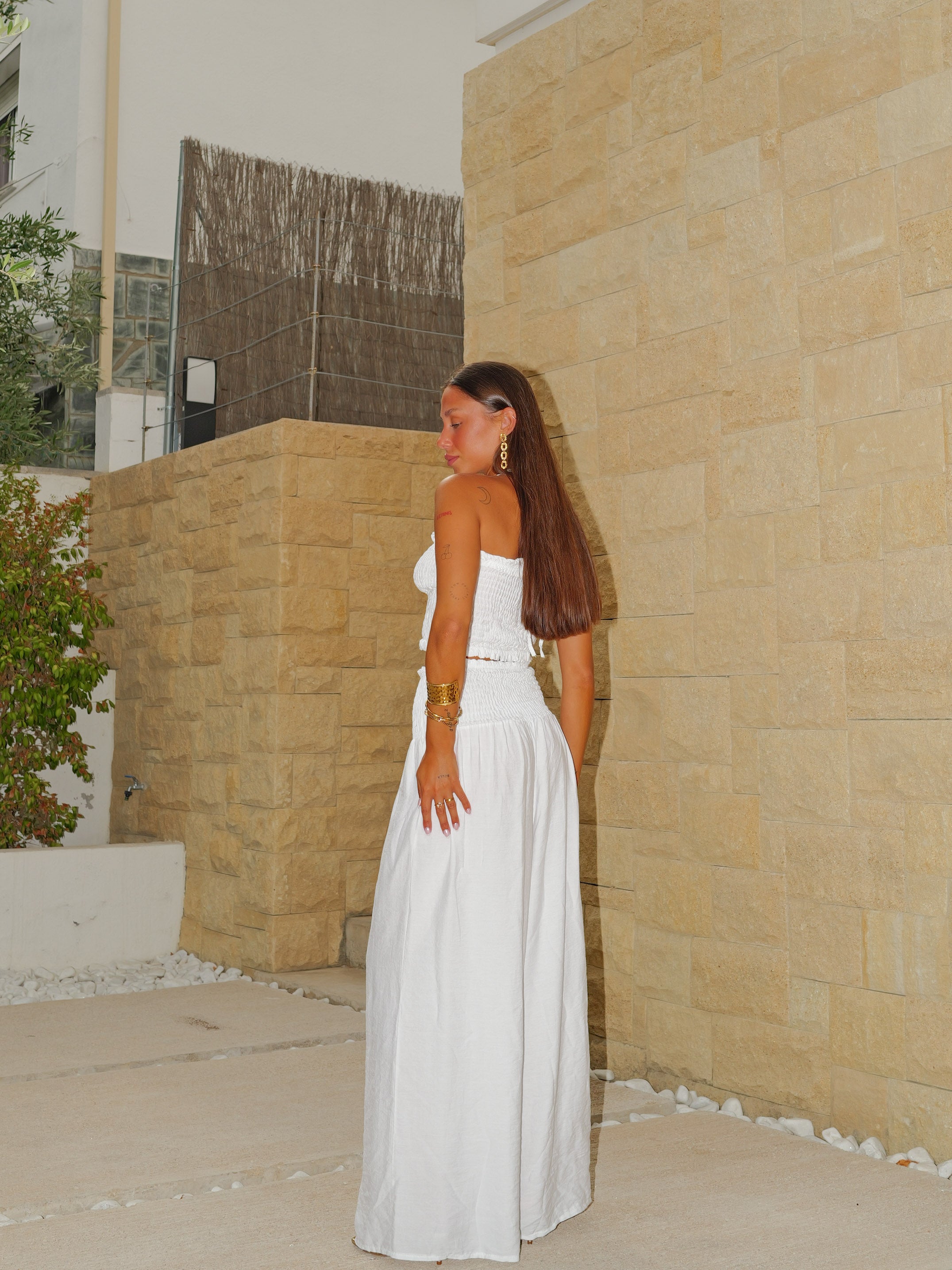 Conjunto de top em viscose branco estilo «nido»