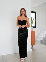 Vestido velvet corse negro