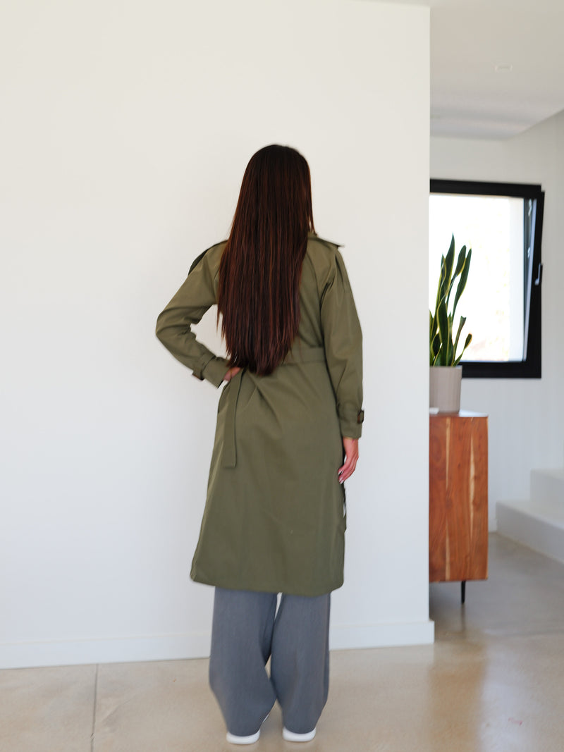 Abrigo trench midi caqui