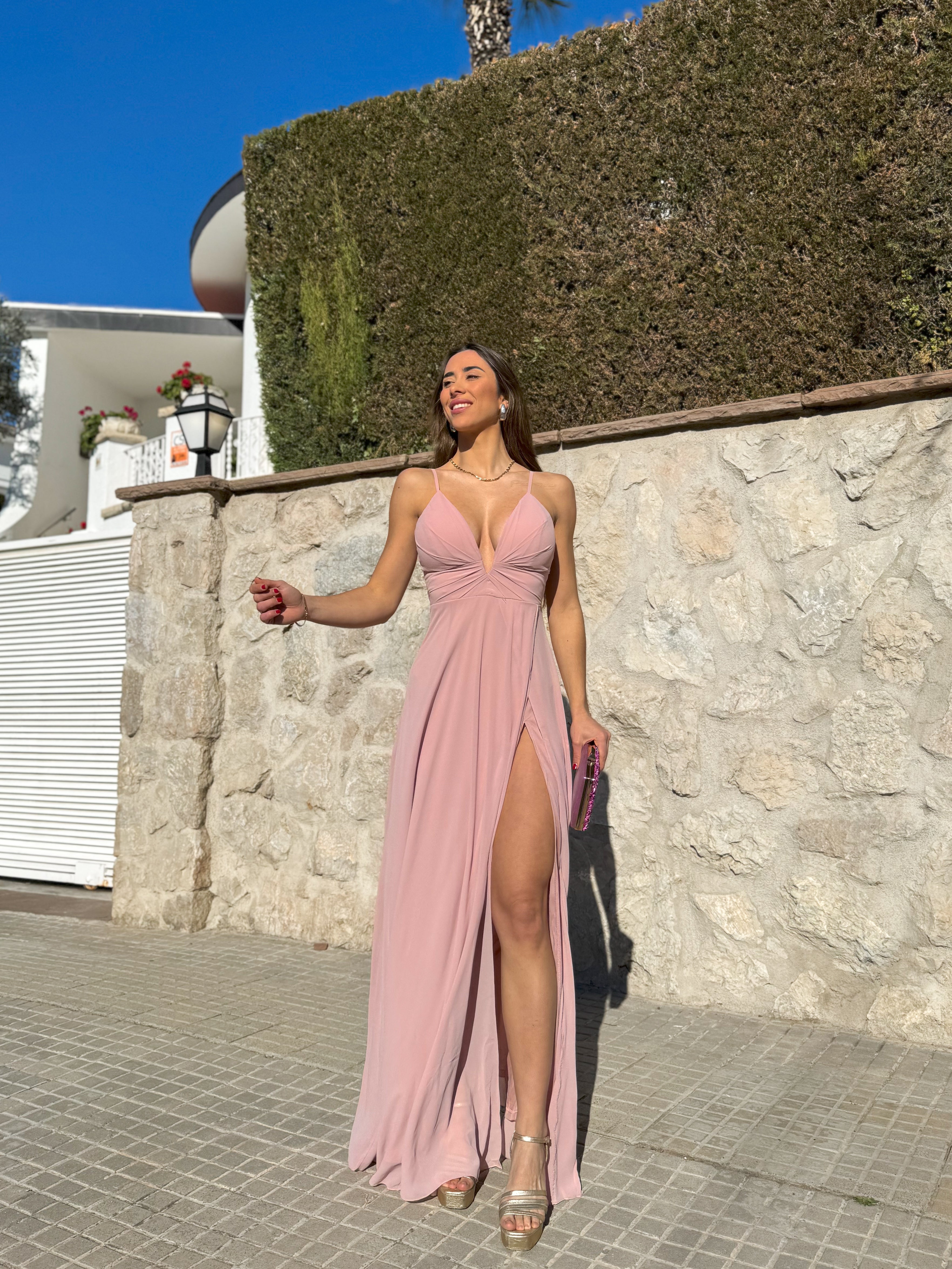 Vestido crepe pico rosado