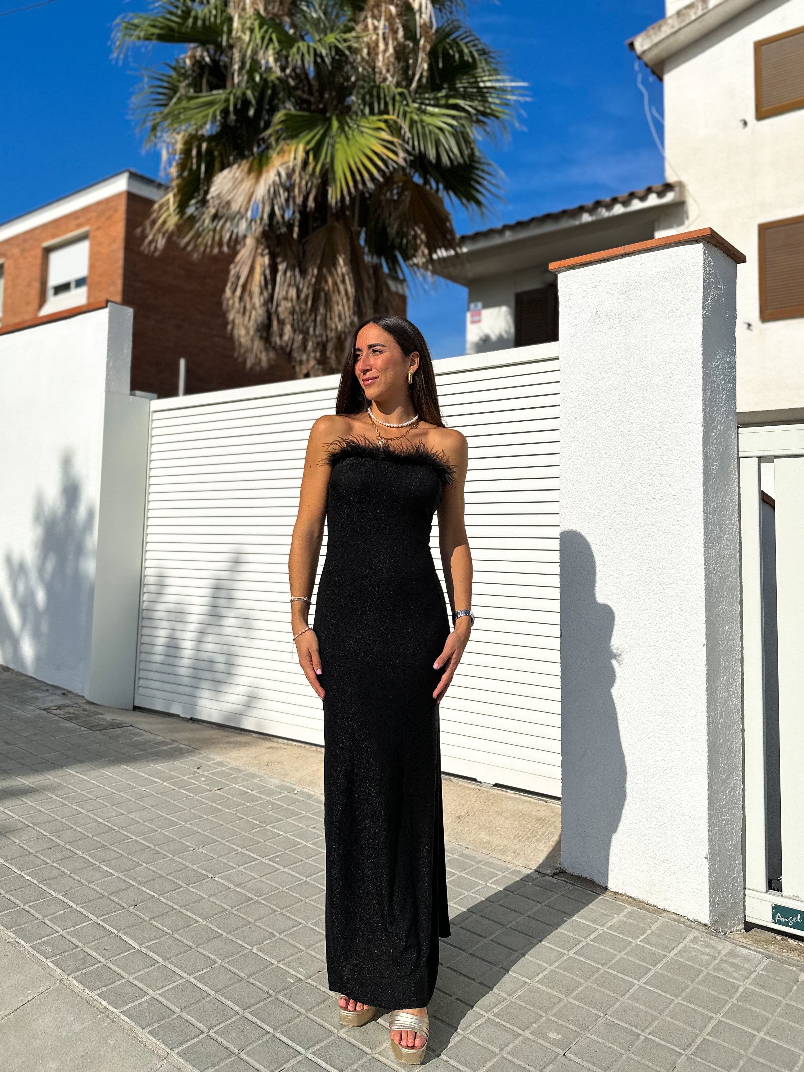 Vestido palabra lurex plumas negro