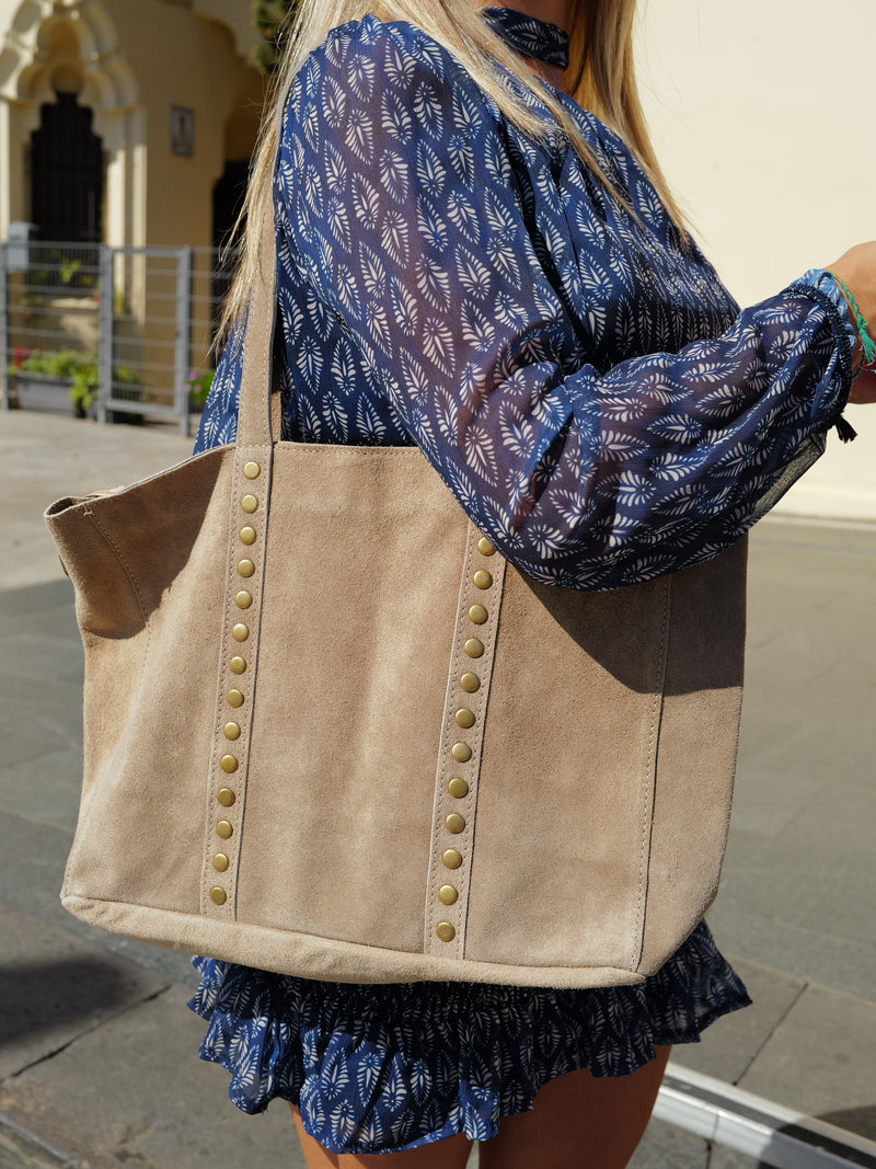 Bolso tachas maxi beige