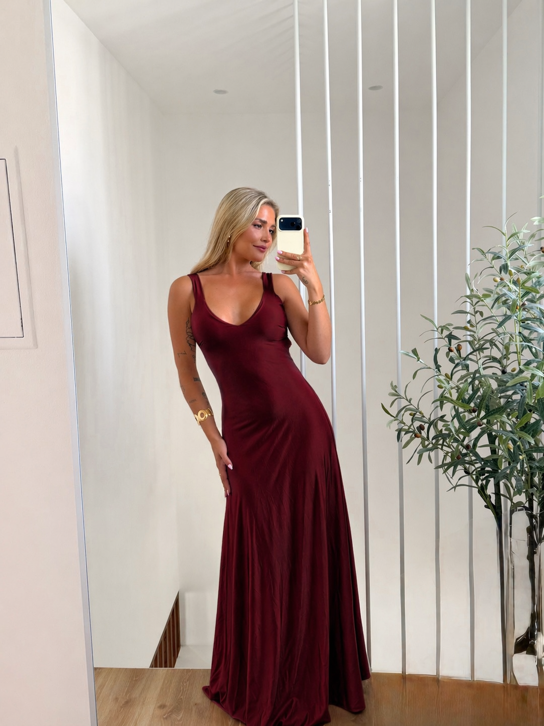 PREVENTA- Vestido espalda cruzada vuelo burdeos
