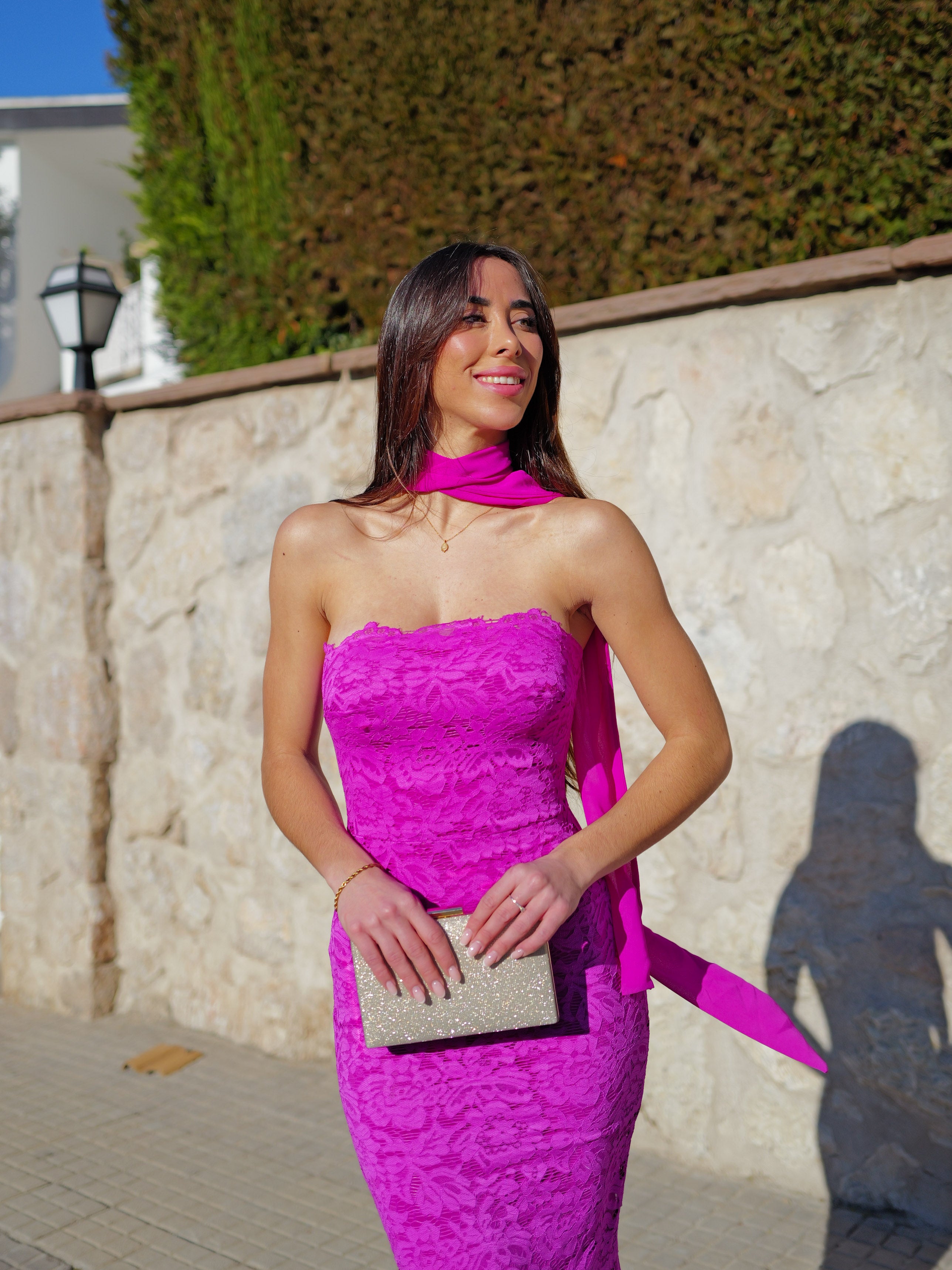 Vestido encaje choker rosa