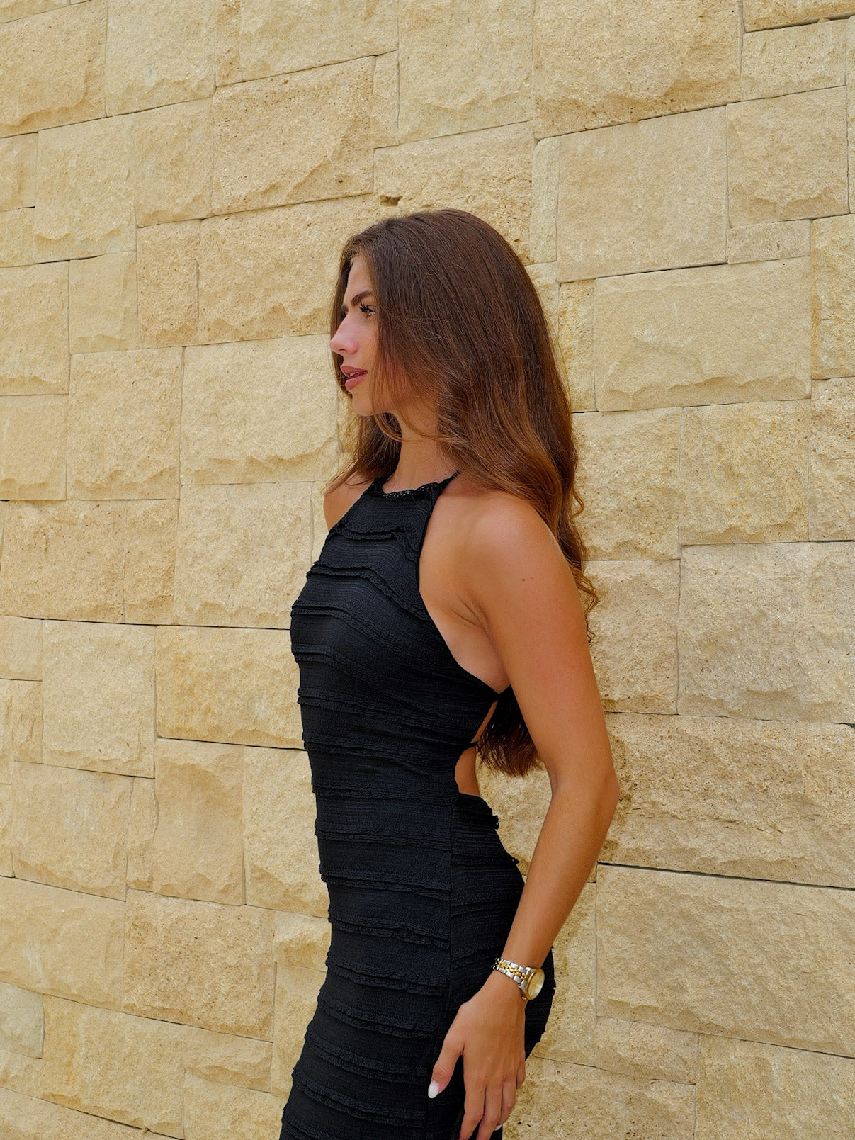 Vestido halter midi volantes negro
