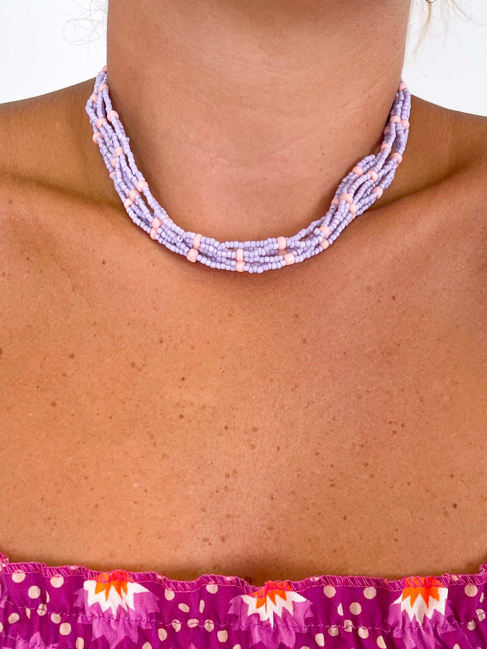 Collar multi perlas lilas