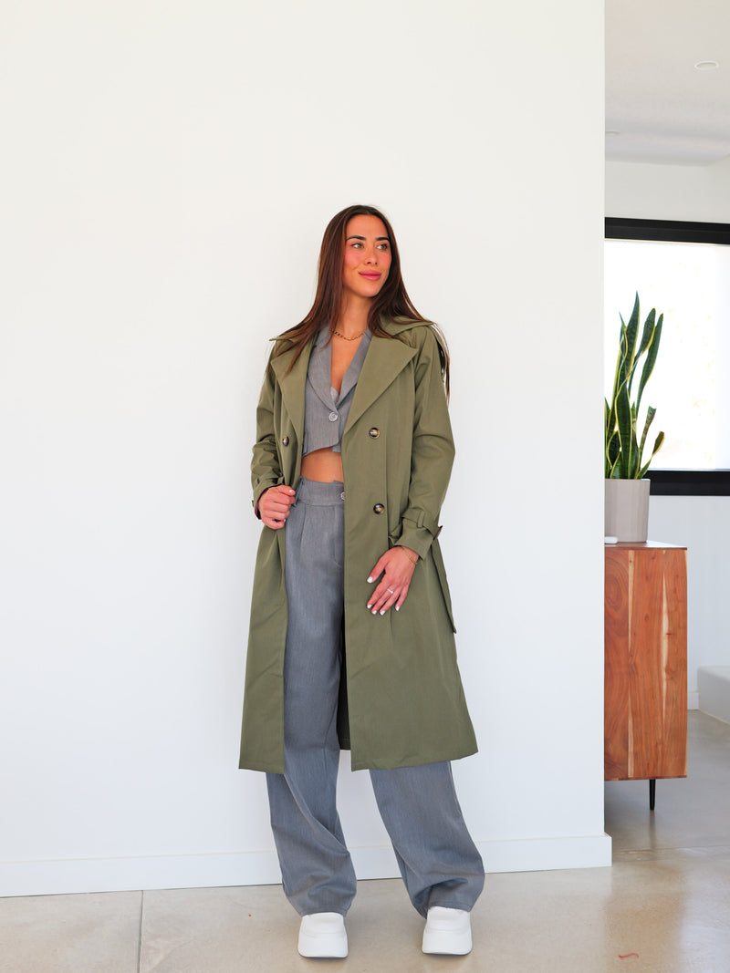 Abrigo trench midi caqui