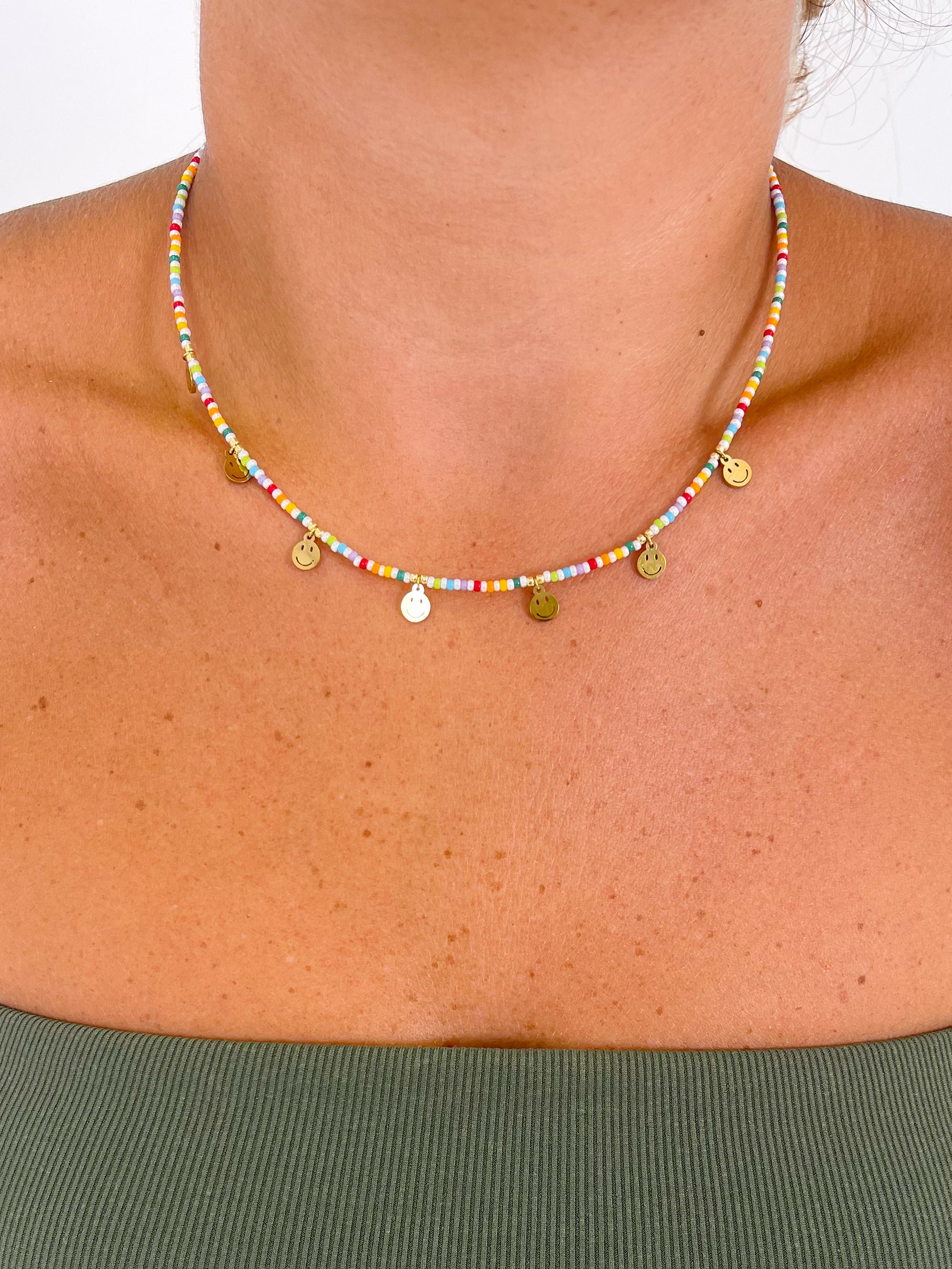 Collar piedras multicolor smile