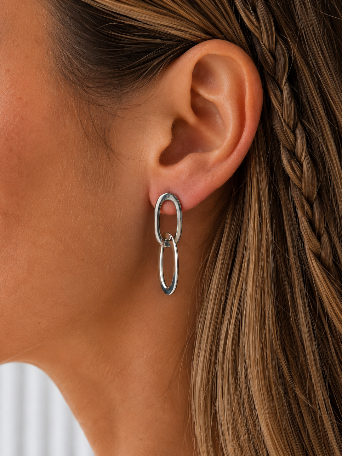 BOUCLES D'OREILLES argenté ovale entrelacé