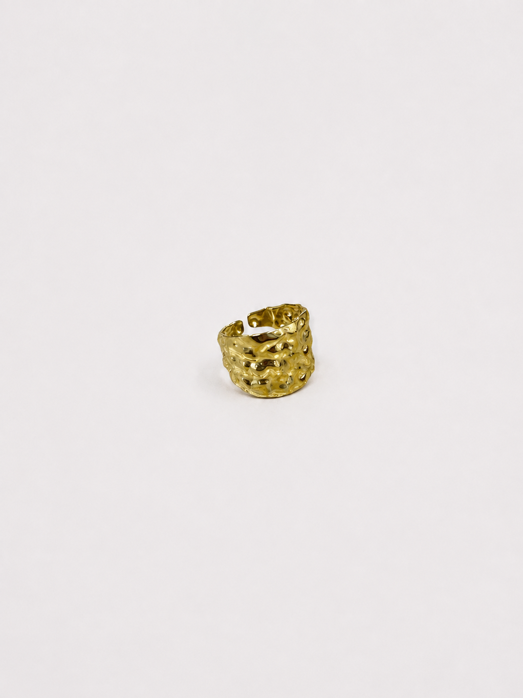 Anillo picado dorado