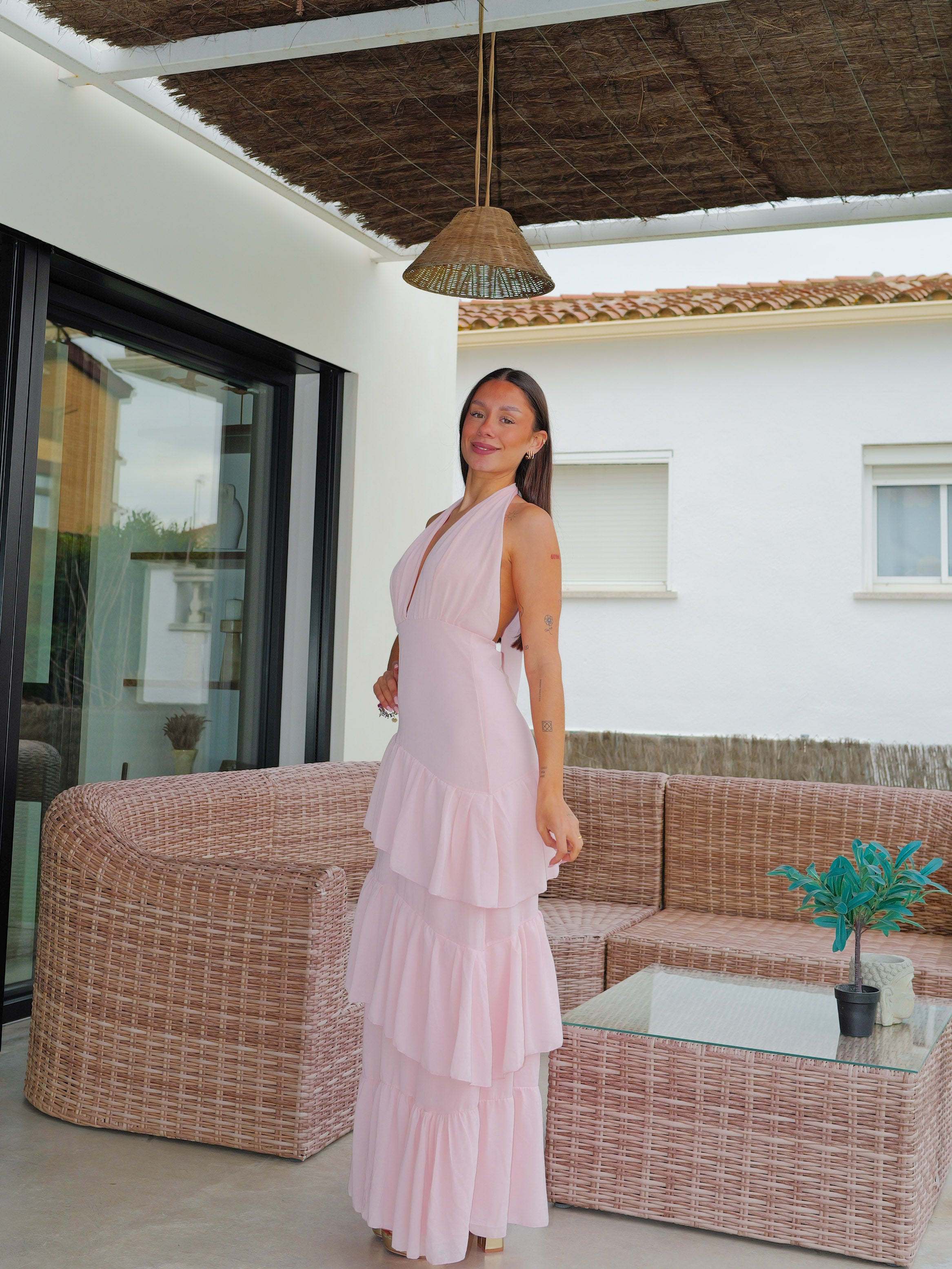 Vestido pico volantes rosa