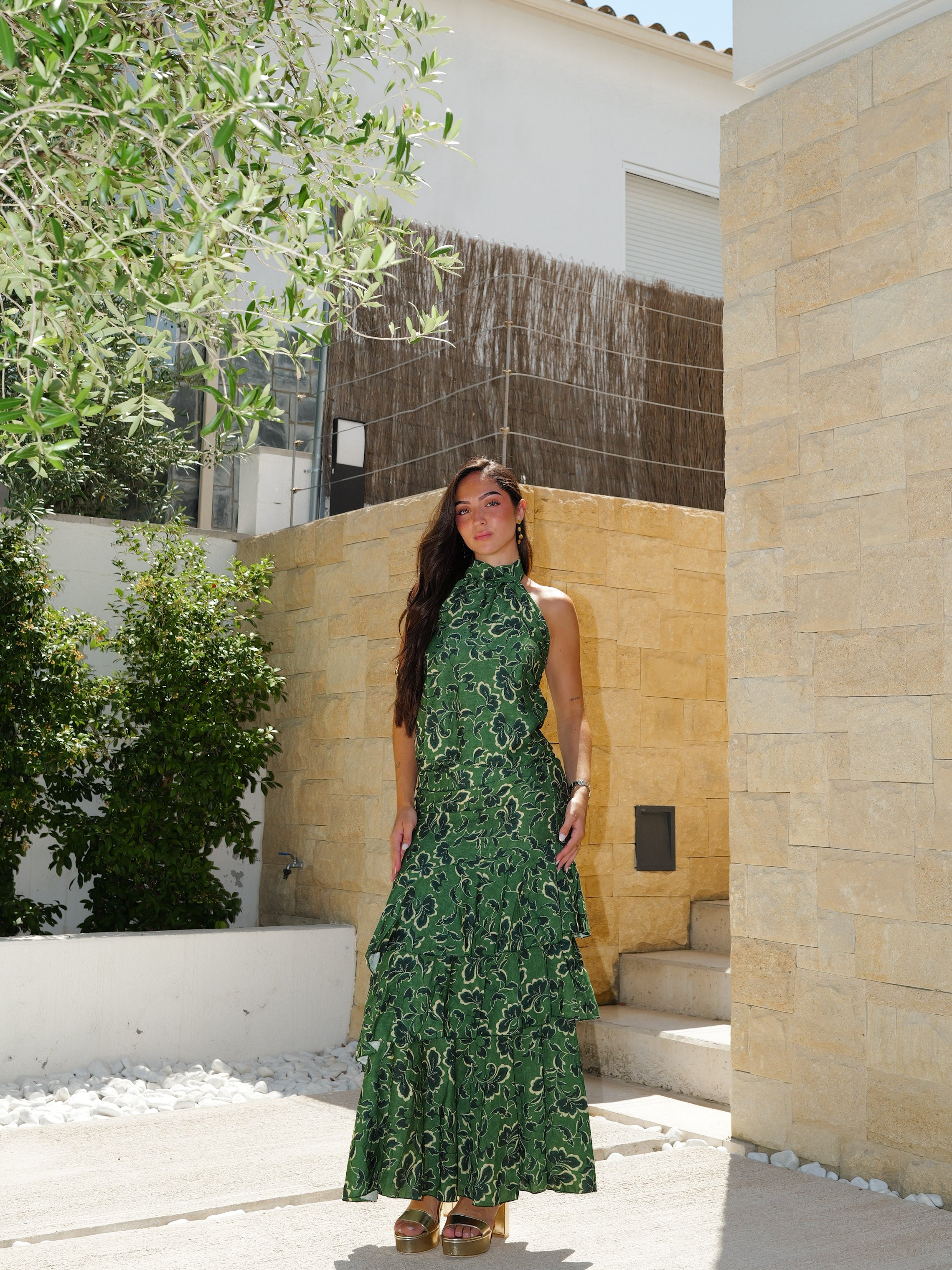Conjunto halter estampado volantes verde