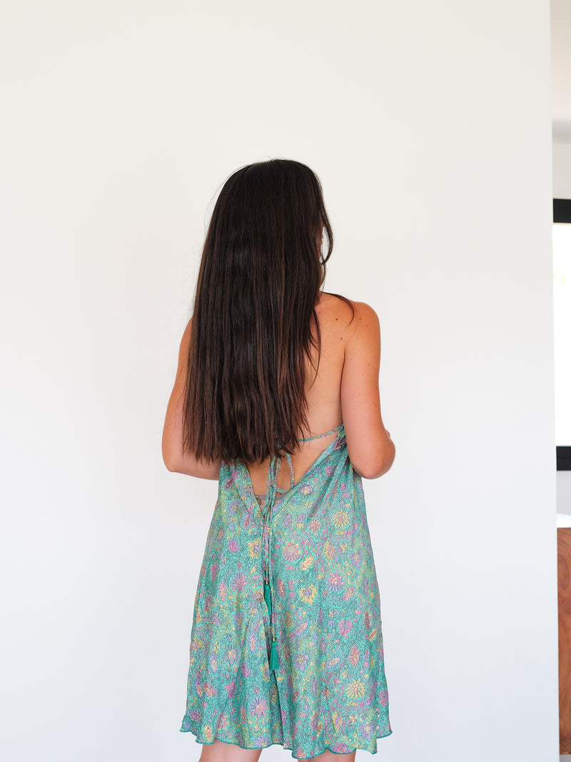 Vestido boho mini tropical