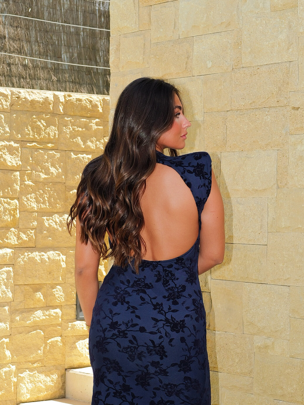 Vestido tulle flores espalda marino