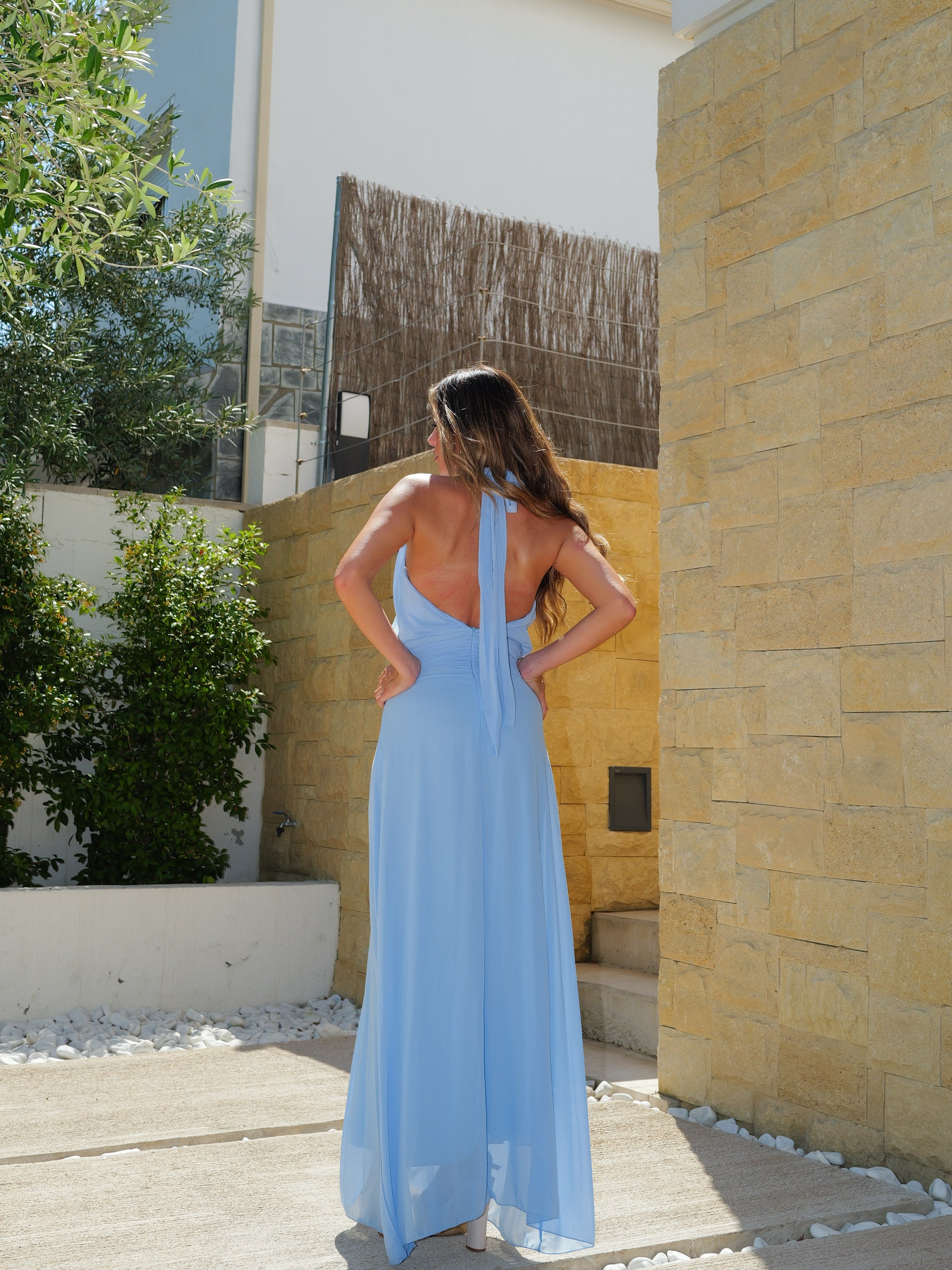 Vestido halter cintura drapeado celeste