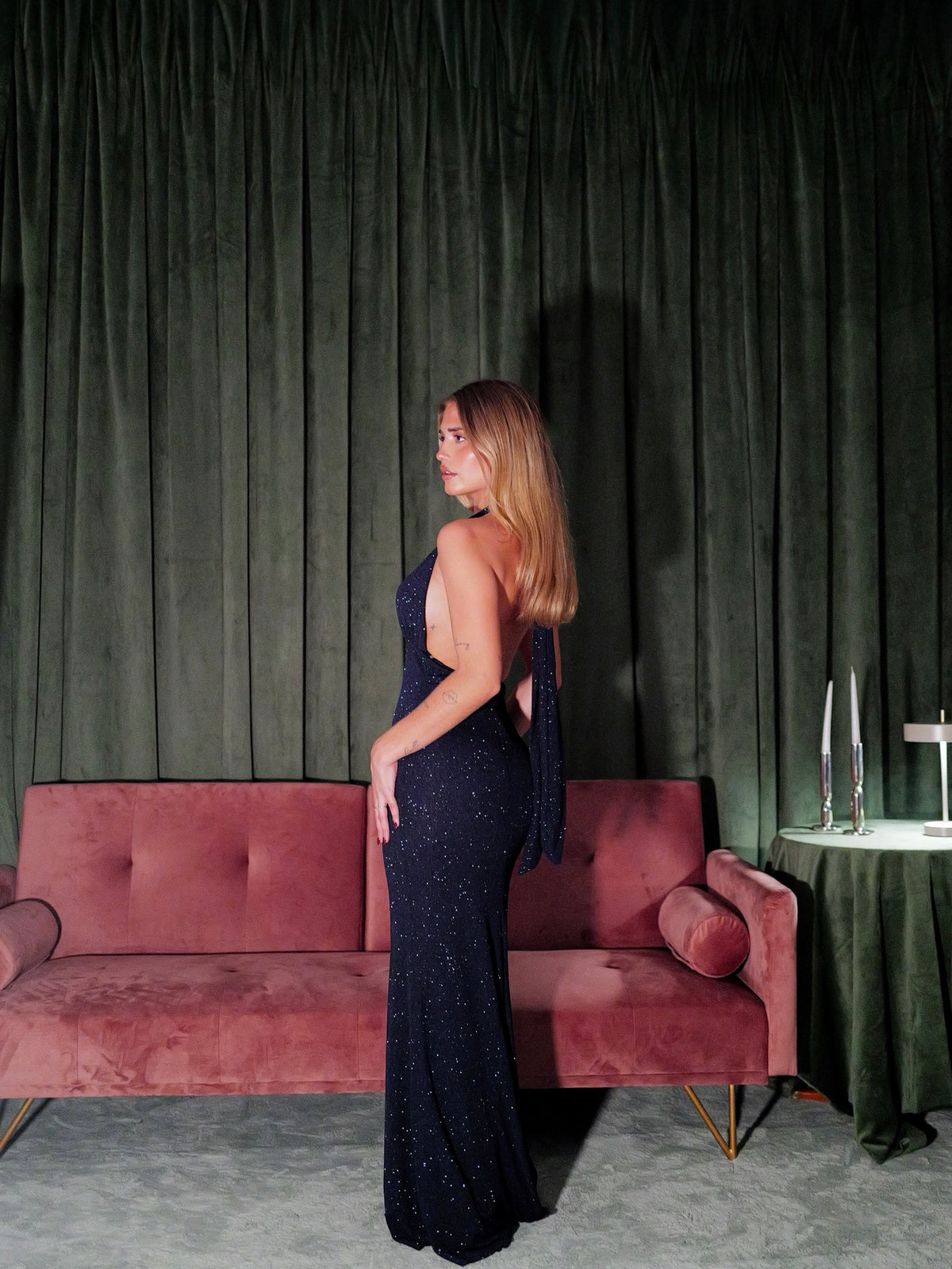 Vestido largo escote pico lurex marino