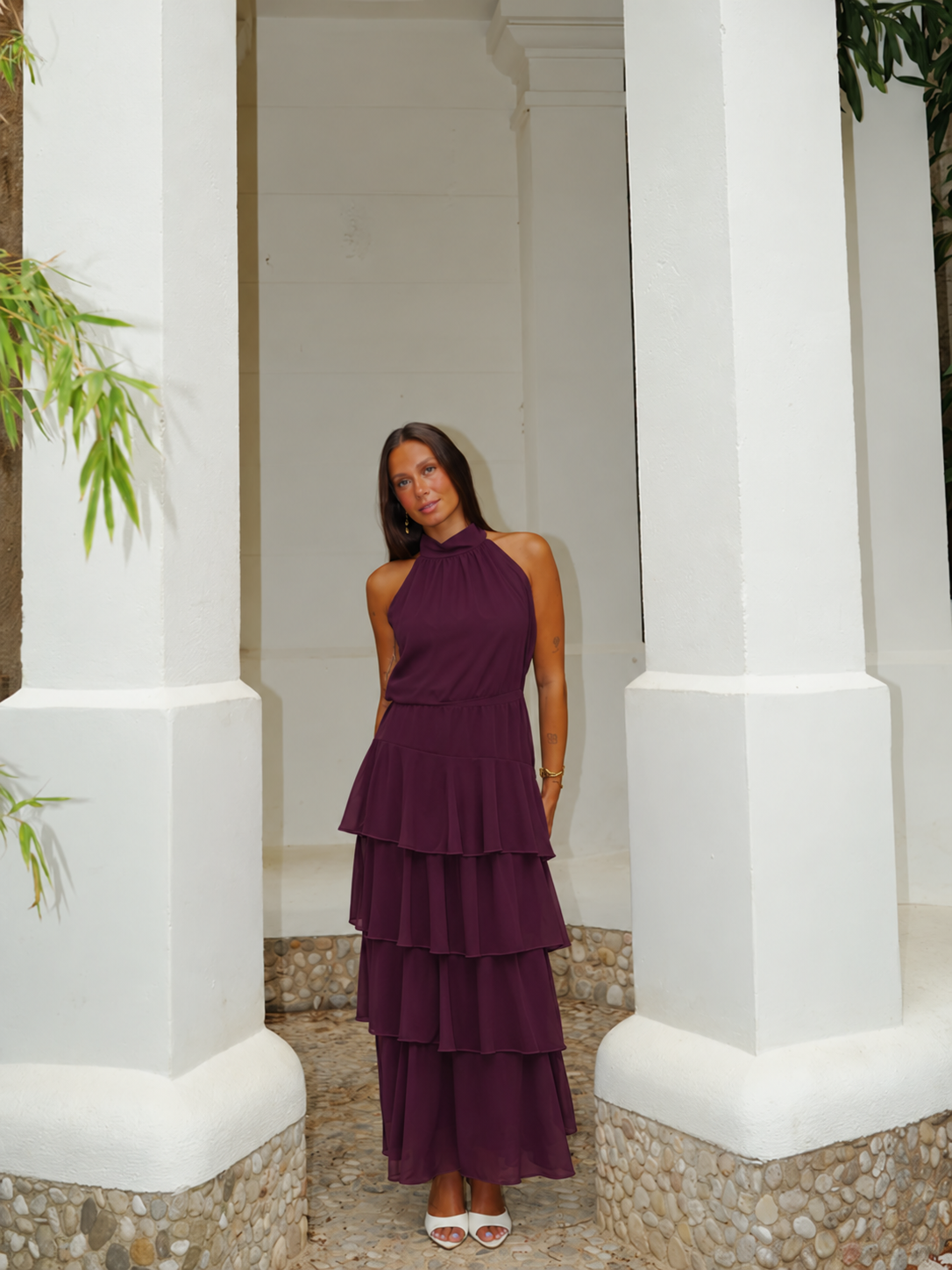 Robe midi a dos nu avec nœud, couleur aubergine