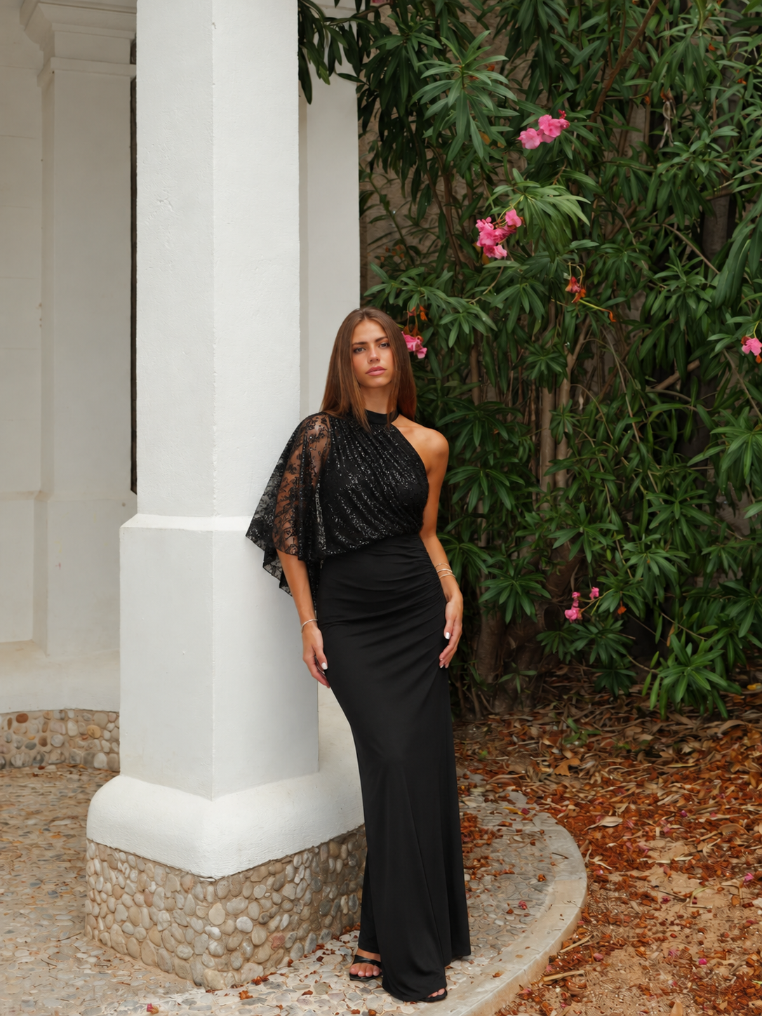 Vestido asim manga abullonada brillos negro
