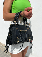 Bolso hebillas piel brillos negro