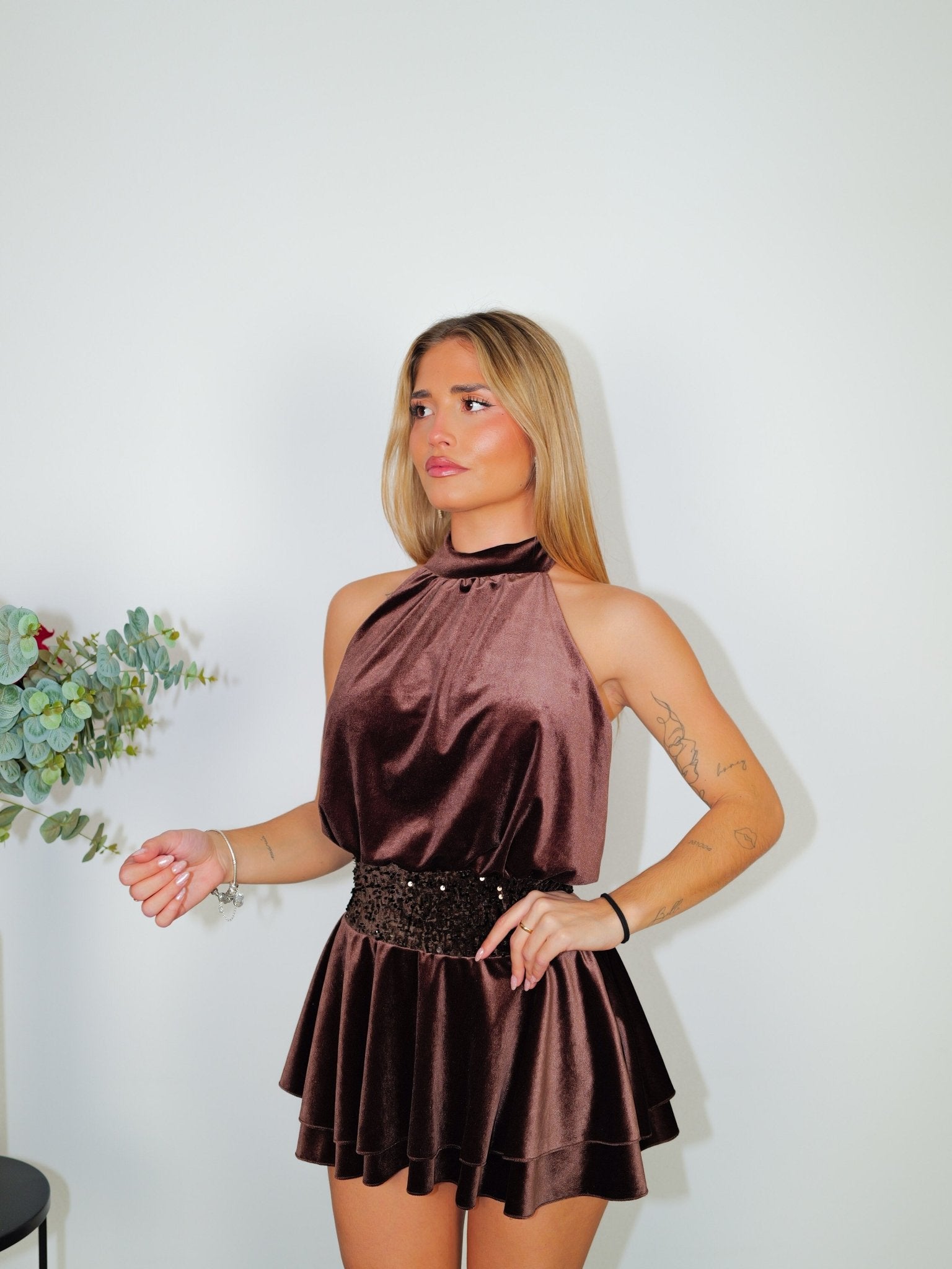 Mono mini velvet cintura glitter chocolate - Sorellas The Brand Barcelona S.L
