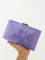 Clutch satinado lila