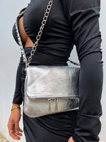 Bolso piel cadenas plata