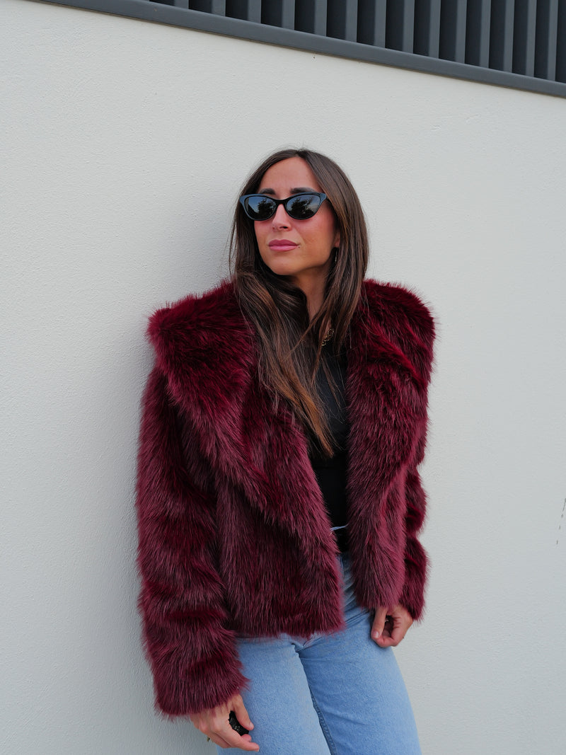 Burgundy lapel fur jacket