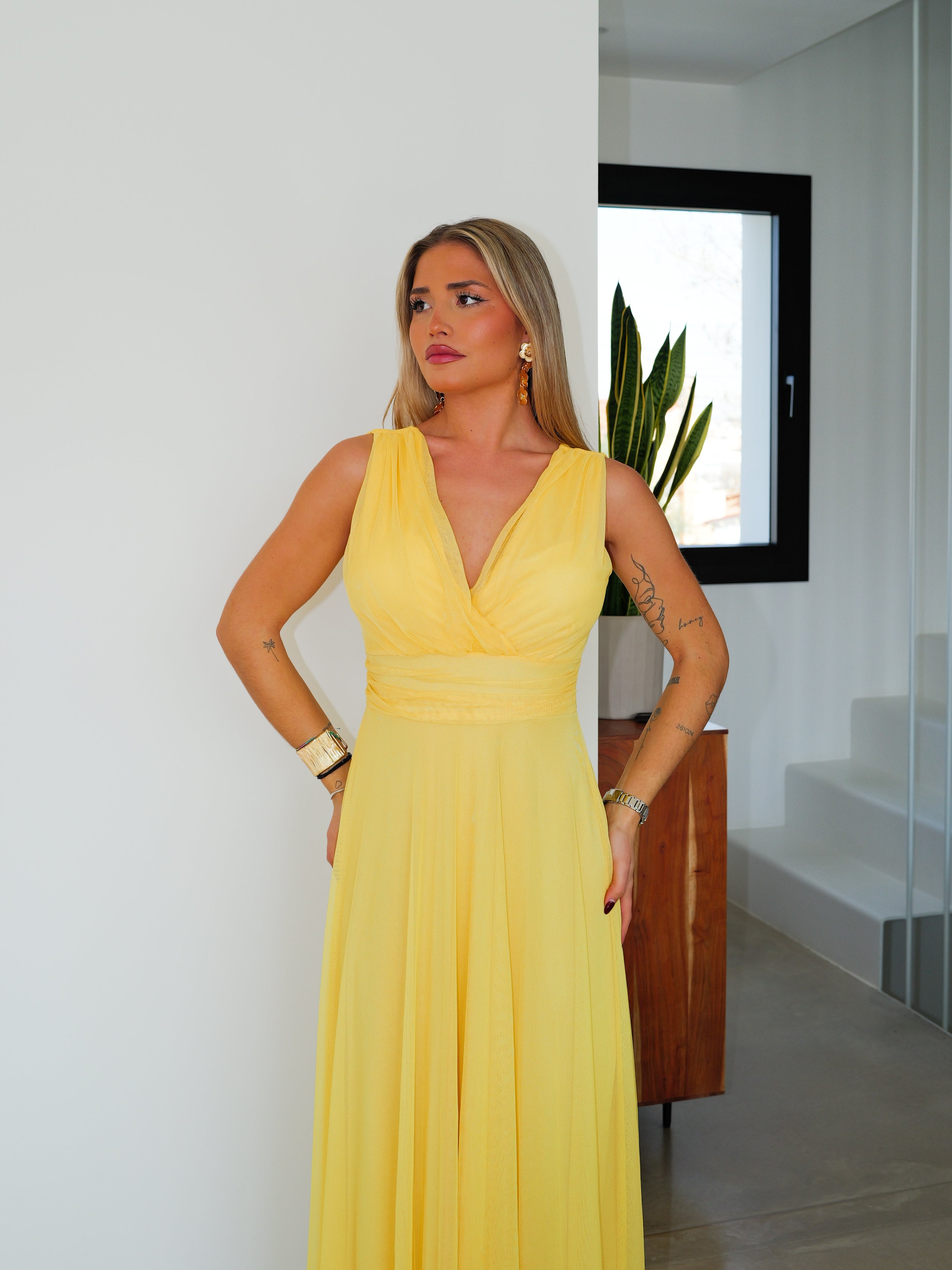 Yellow tulle peak dress