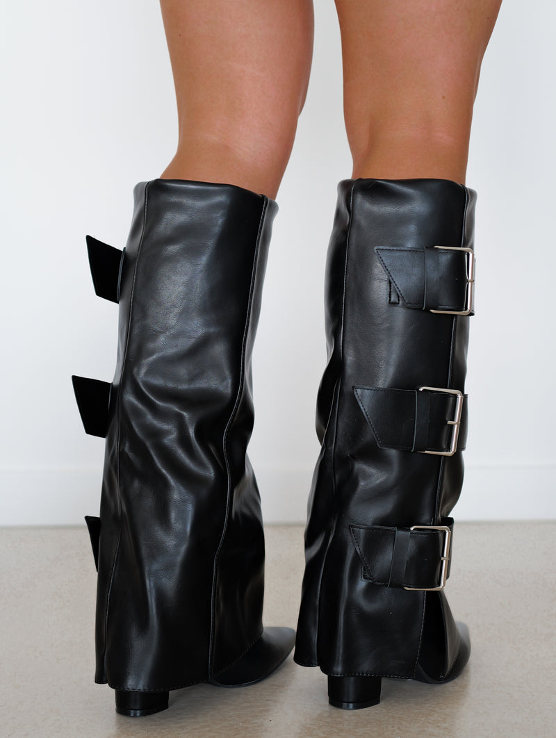 Heeled boot with silver buckles flap heel