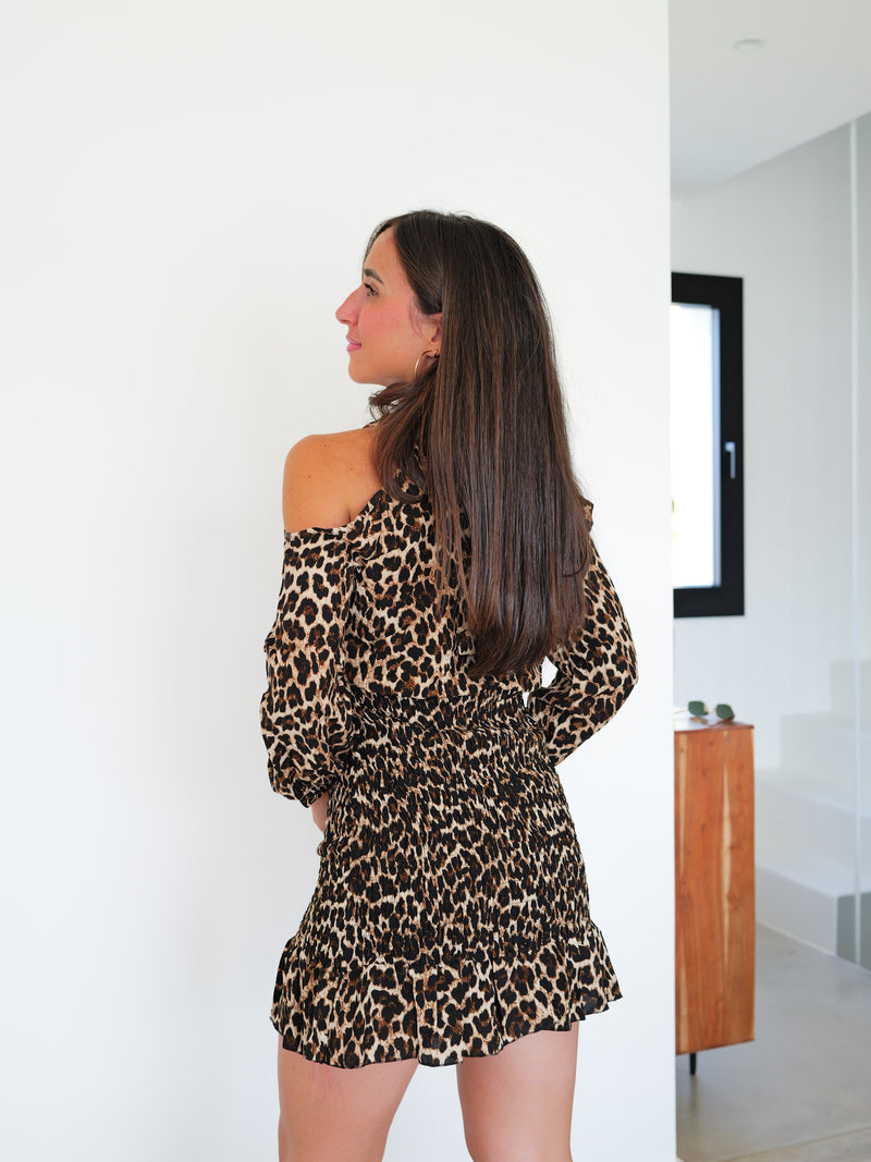 Mini dress animal print shoulders