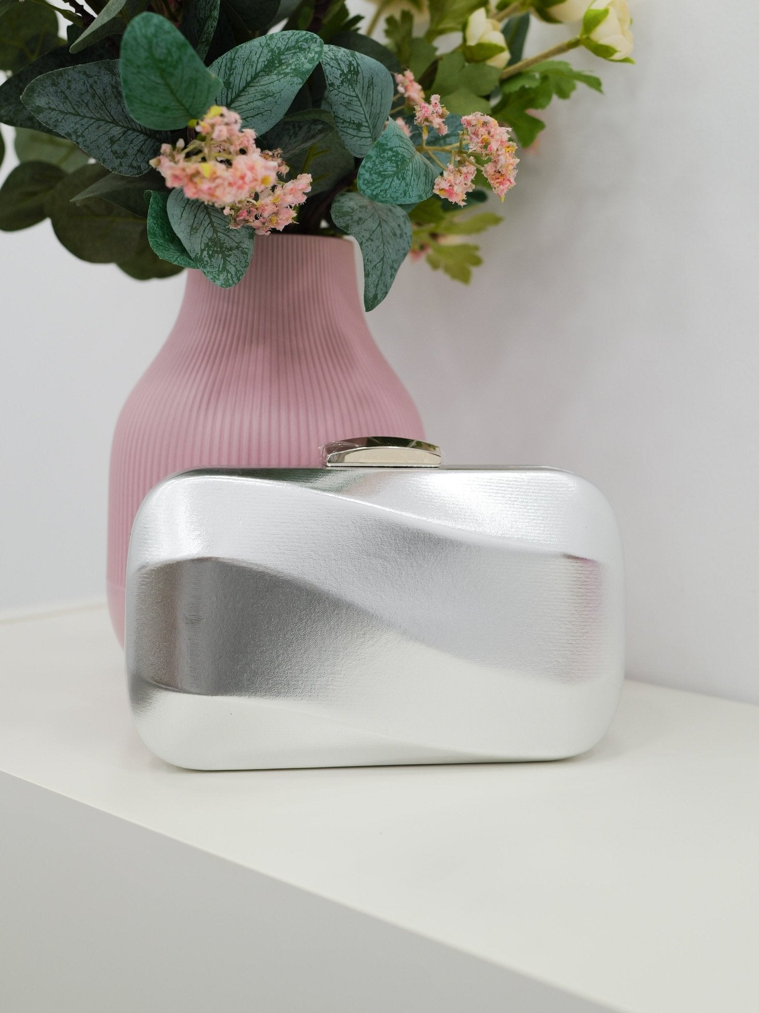 Silver wave effect clutch - SORELLAS