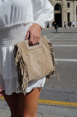 Beige fringed leather bag