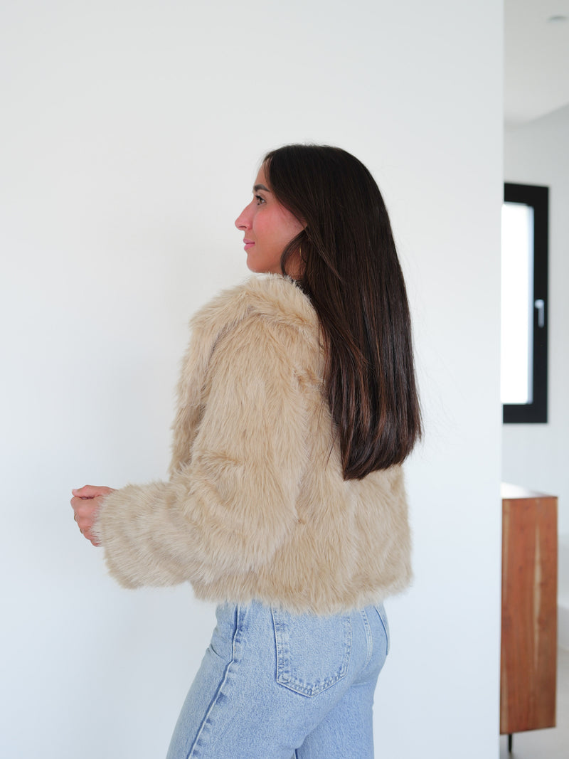 Beige fur lapel jacket