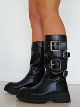 Black biker boot with buckles