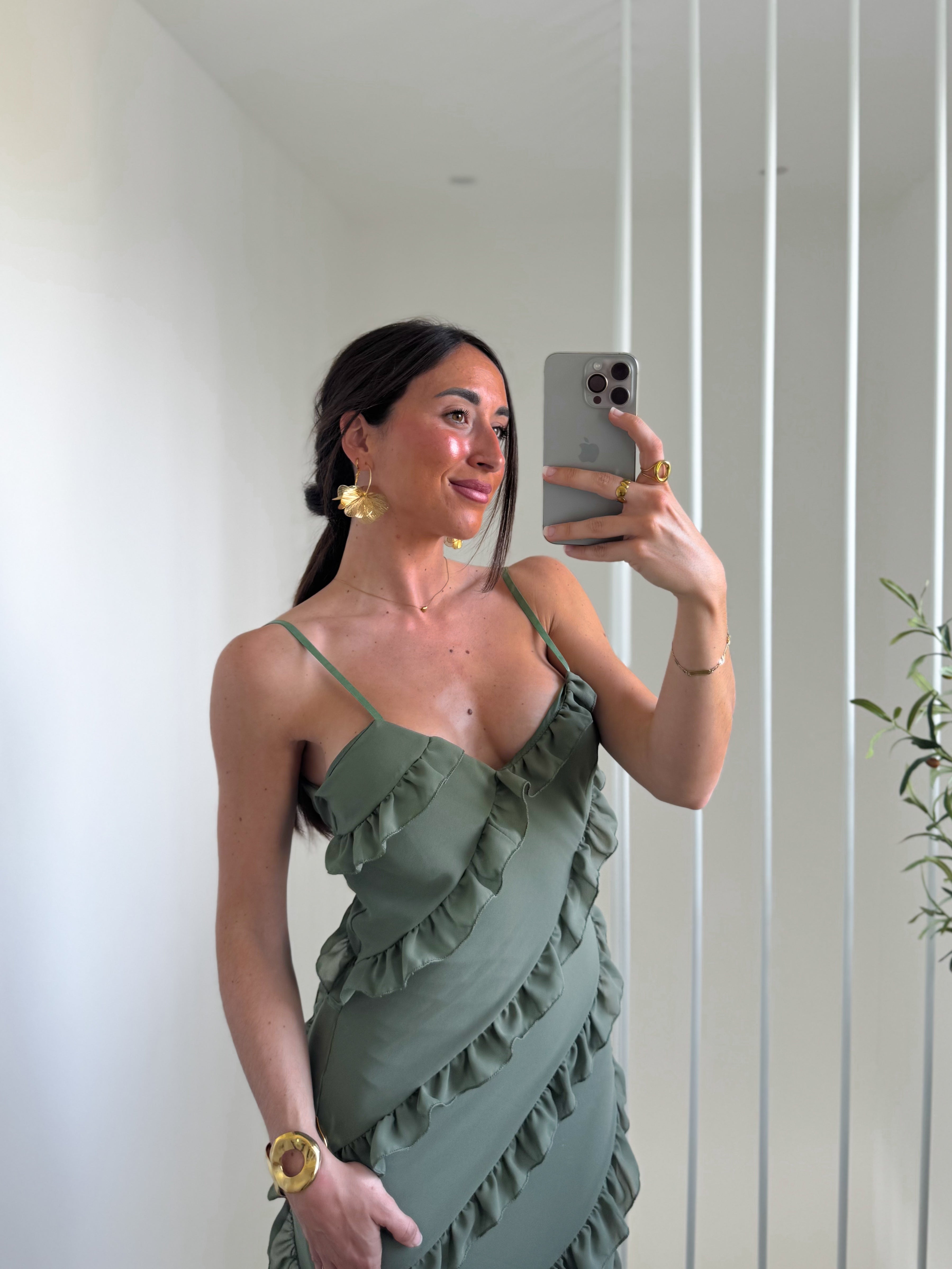 Khaki crepe ruffles dress