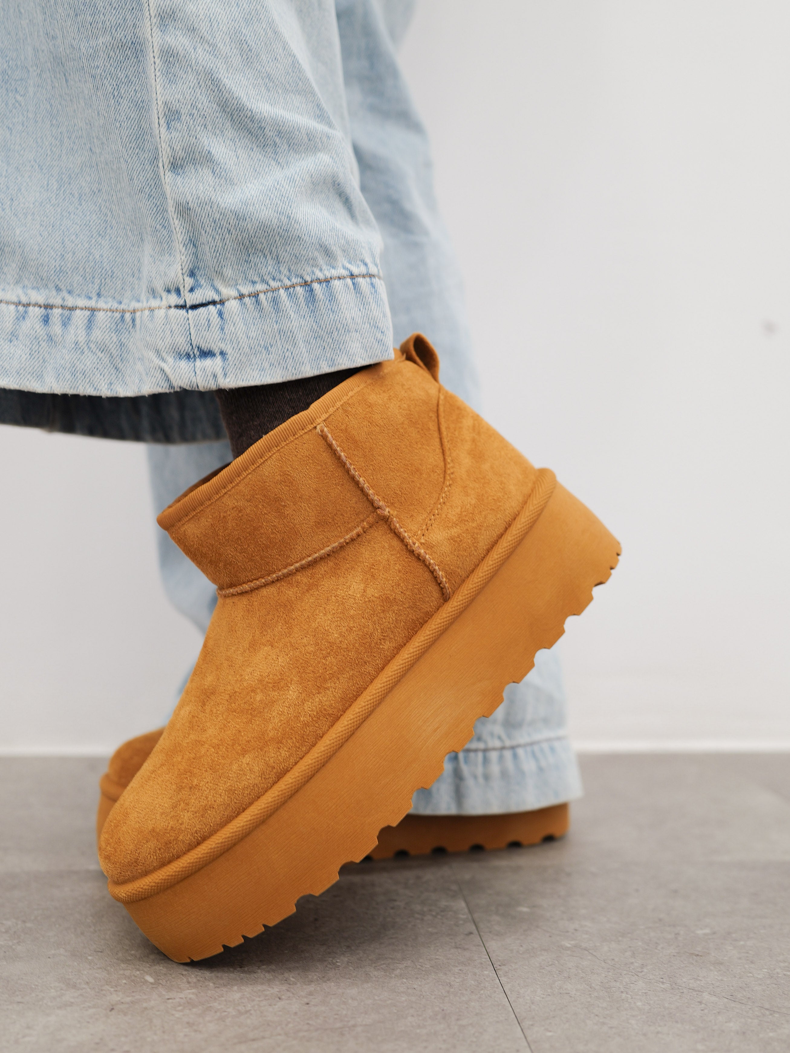 Camel fur platform ankle boots