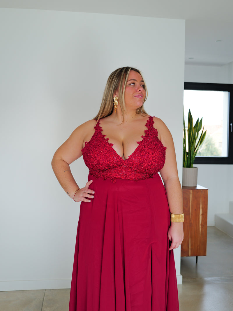 Long dress with burgundy rhinestones V neckline