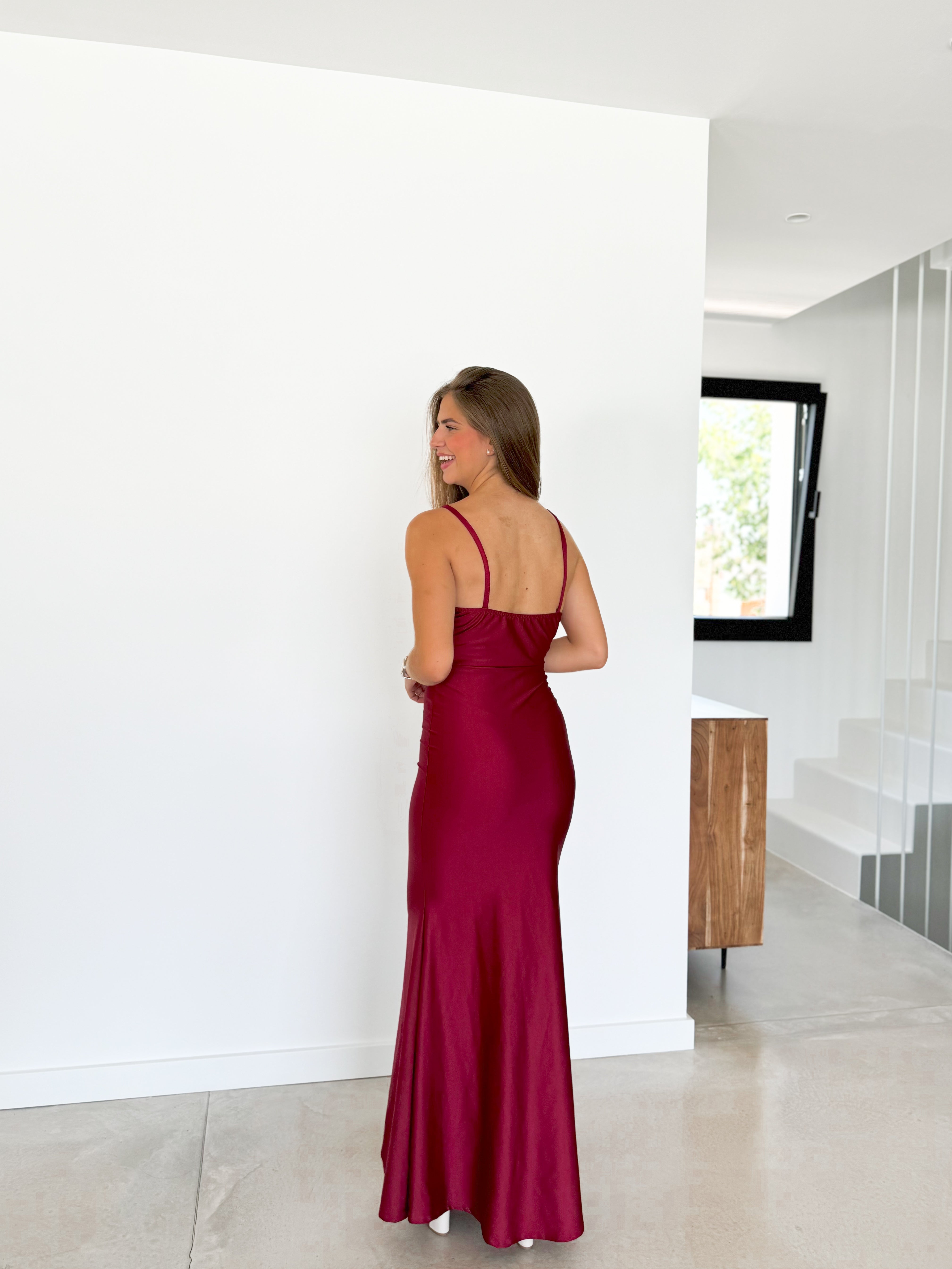 Burgundy mermaid shell peak dress