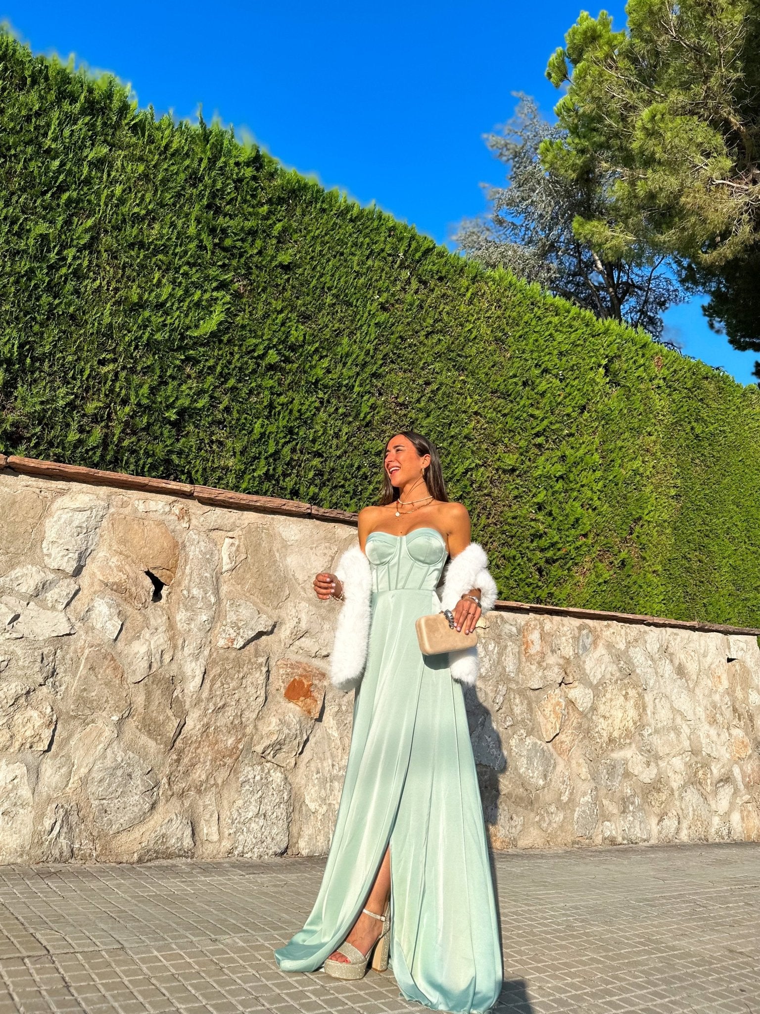 White hair event stole - Sorellas The Brand Barcelona S.L.